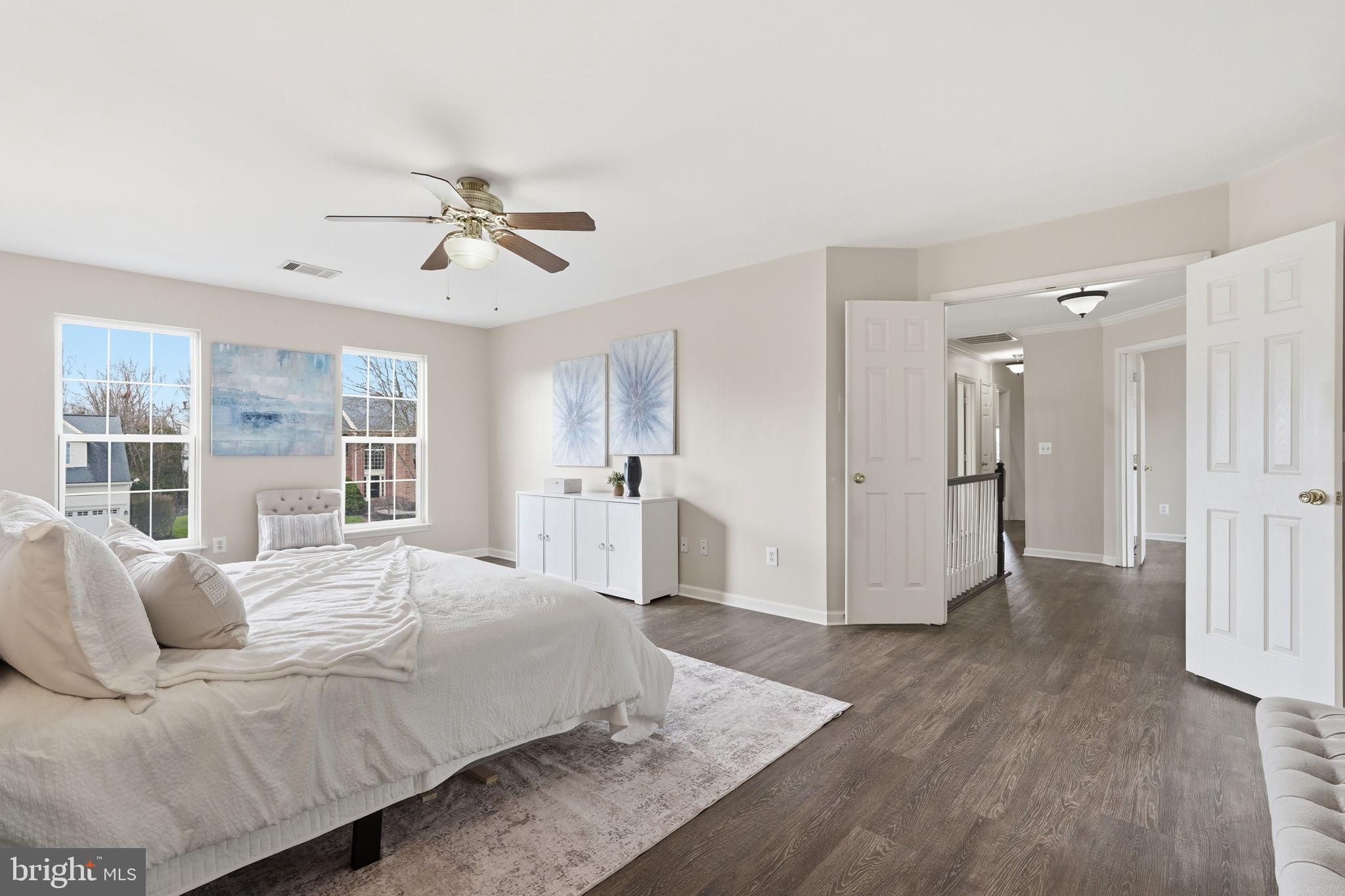 BROADLANDS - Residential