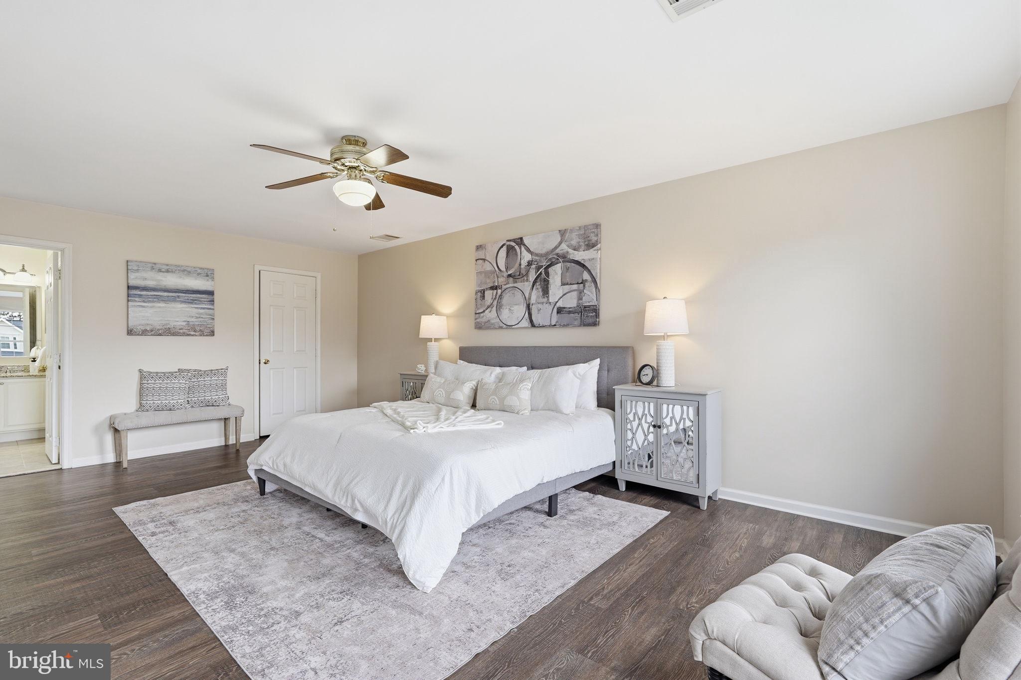 BROADLANDS - Residential