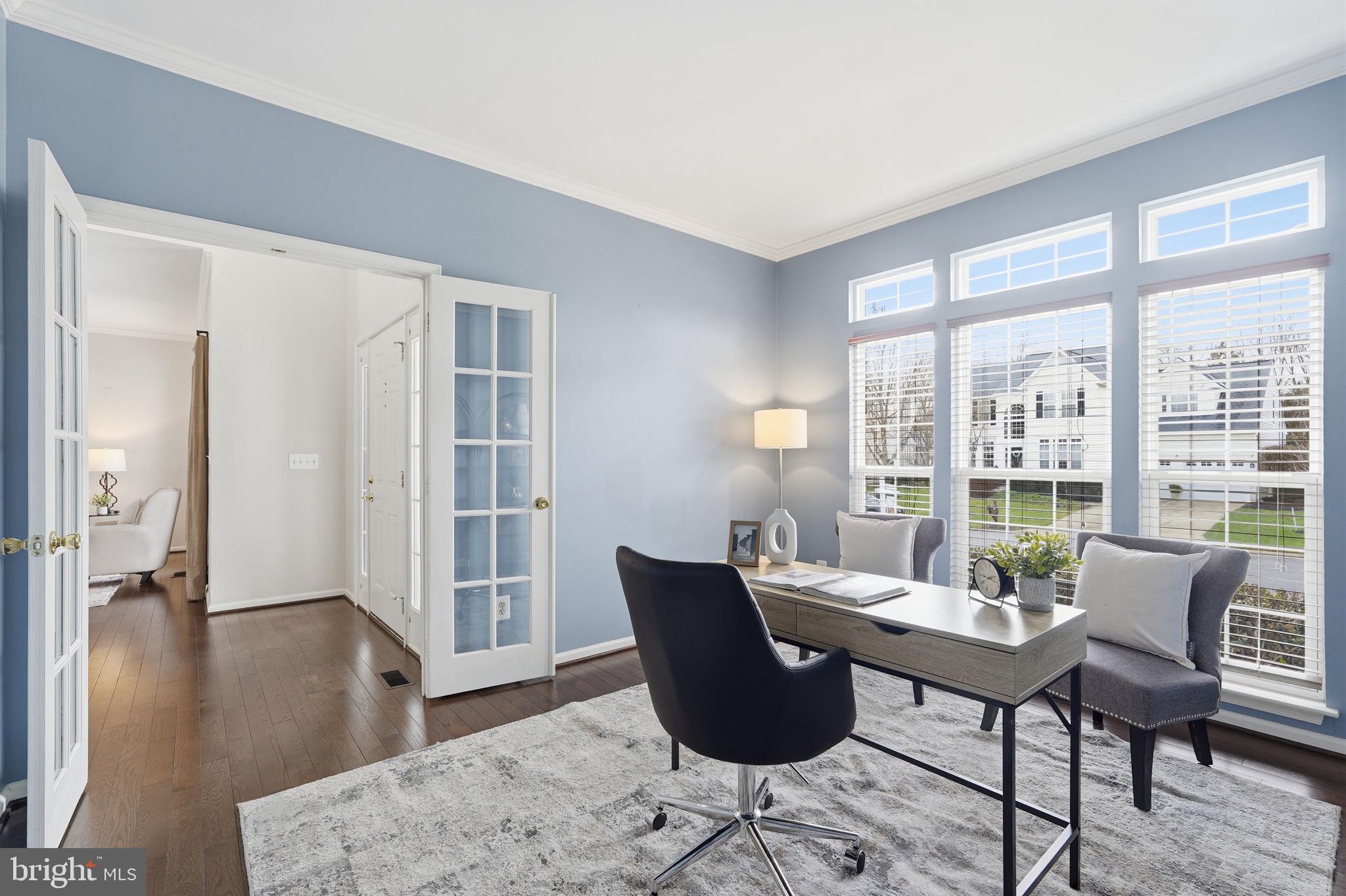 BROADLANDS - Residential