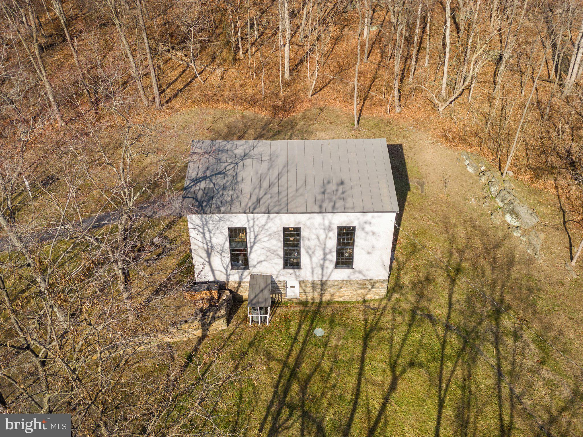 FLINT HILL - Residential