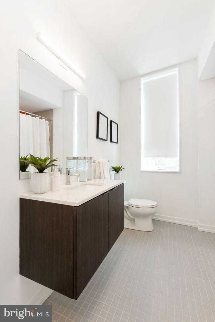 PHILADELPHIA - Residential Lease