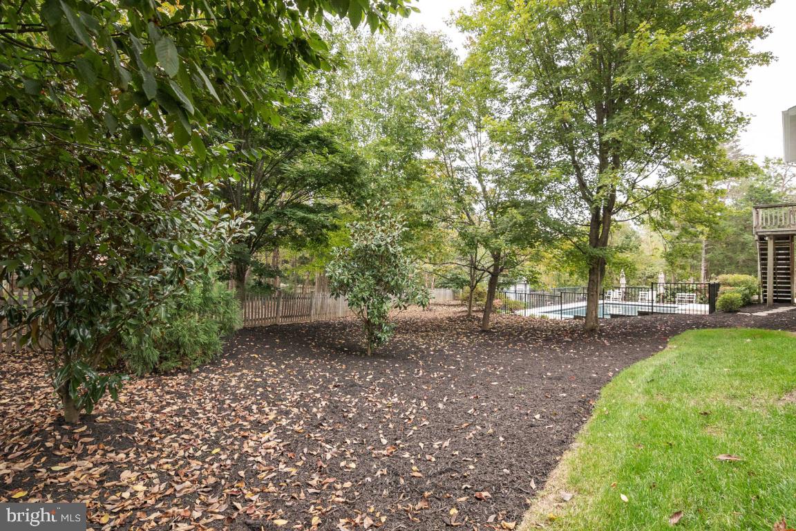 SOUTH RIDING - Residential