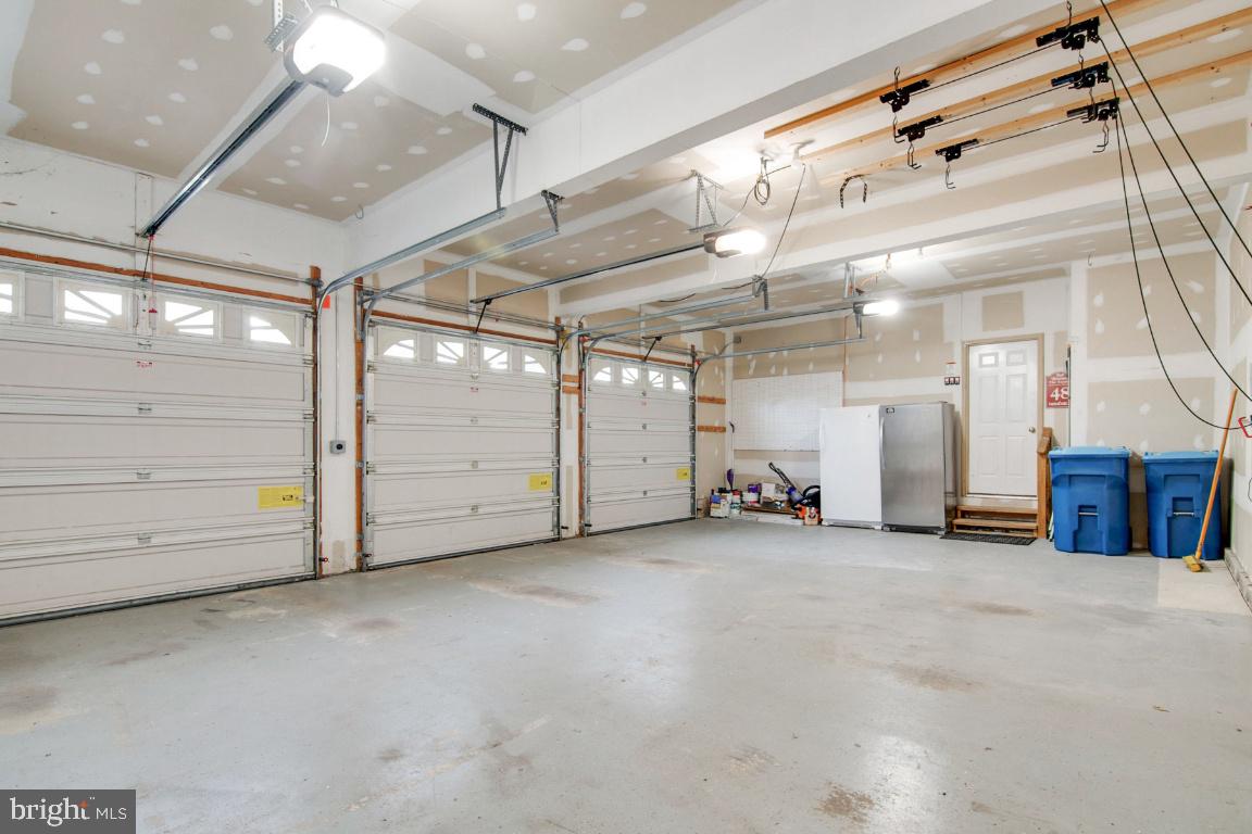 SOUTH RIDING - Residential