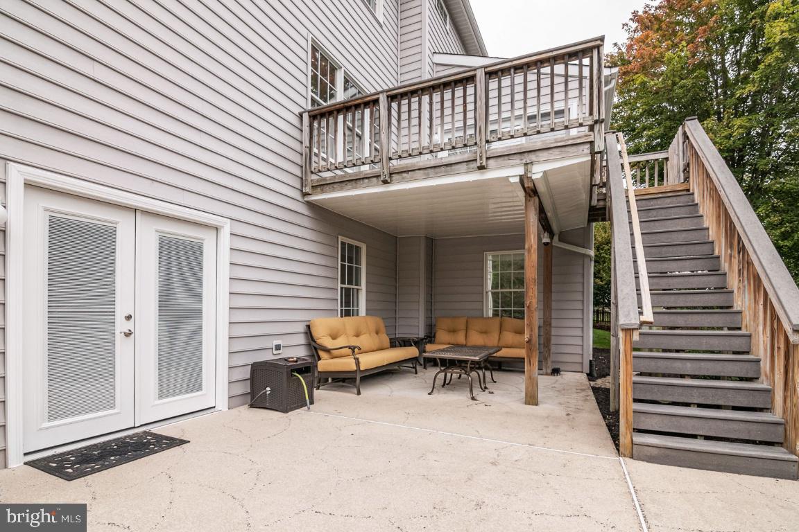 SOUTH RIDING - Residential