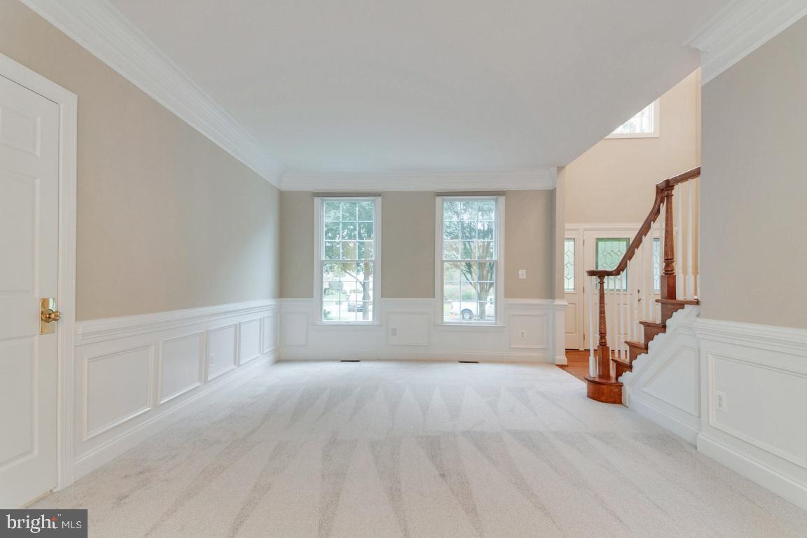 SOUTH RIDING - Residential