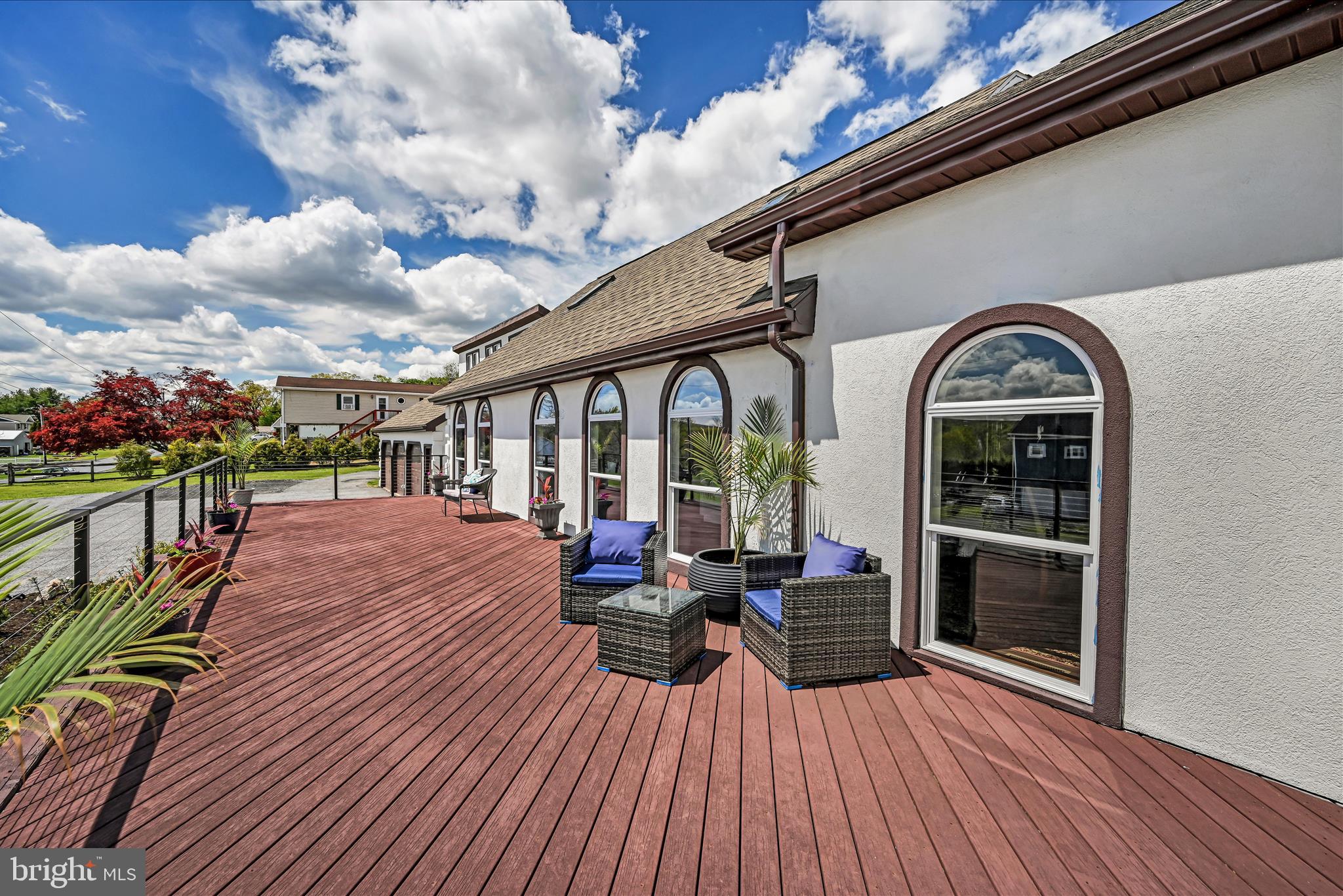 LAKE WYNONAH - Residential