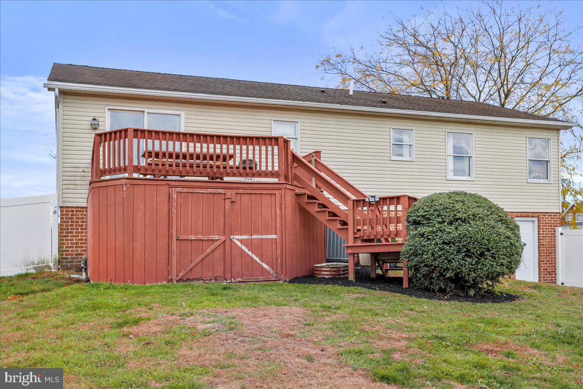 LAURICH RIDGE - Residential