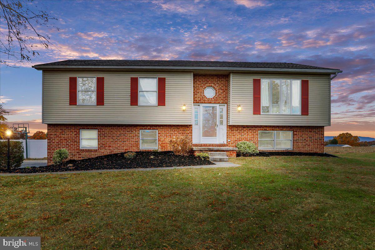 LAURICH RIDGE - Residential