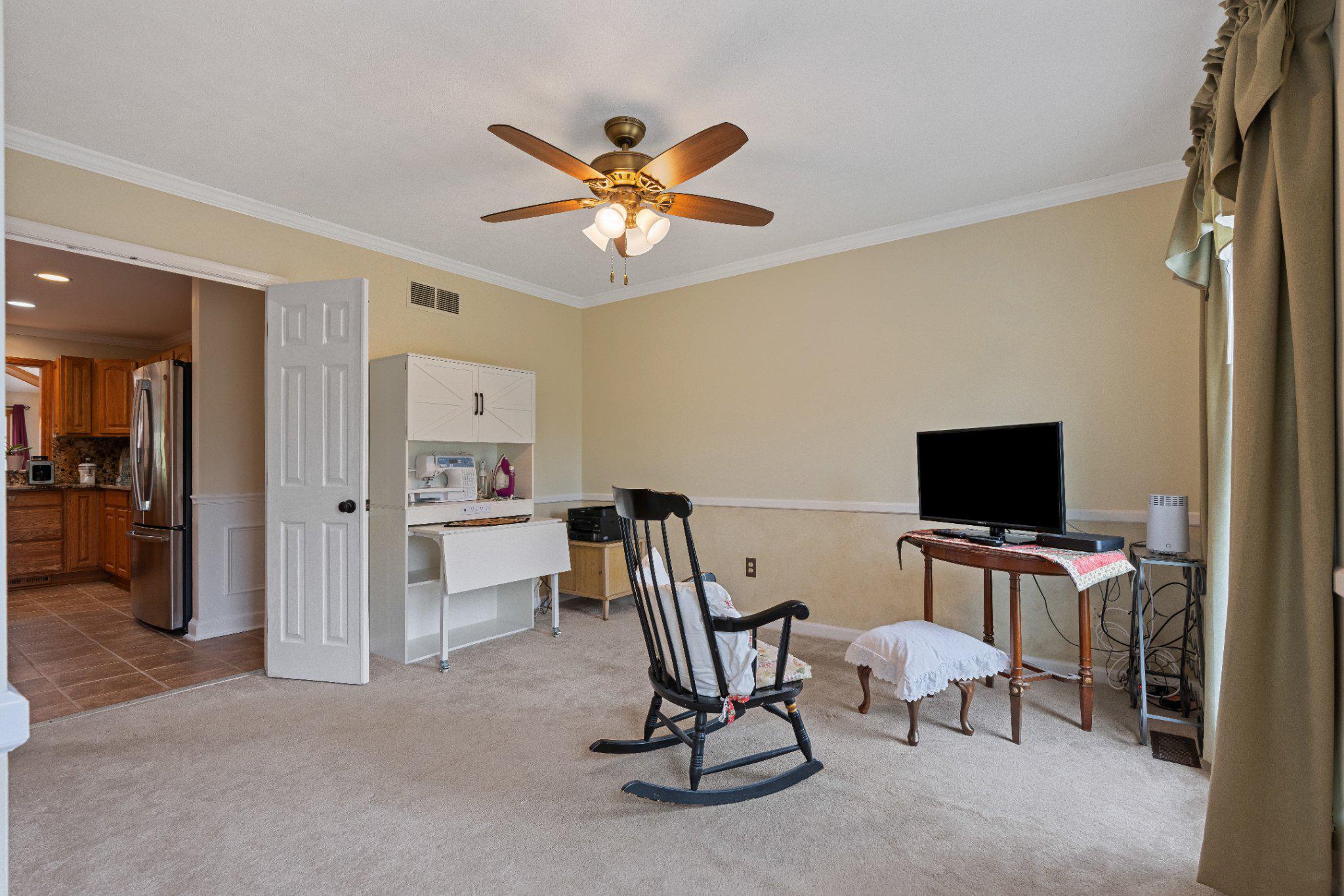 COOL MEADOW FARMS - Residential