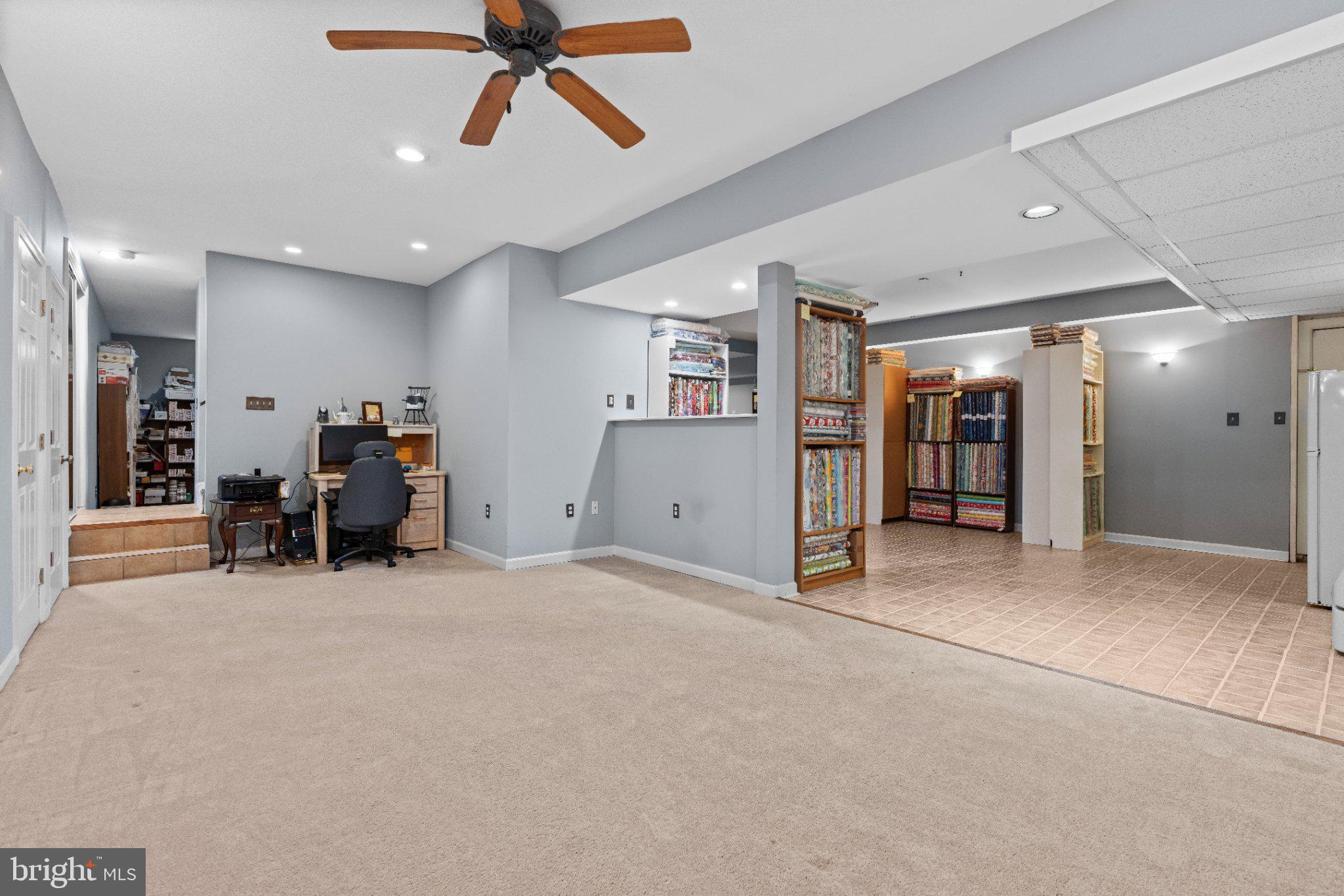 COOL MEADOW FARMS - Residential