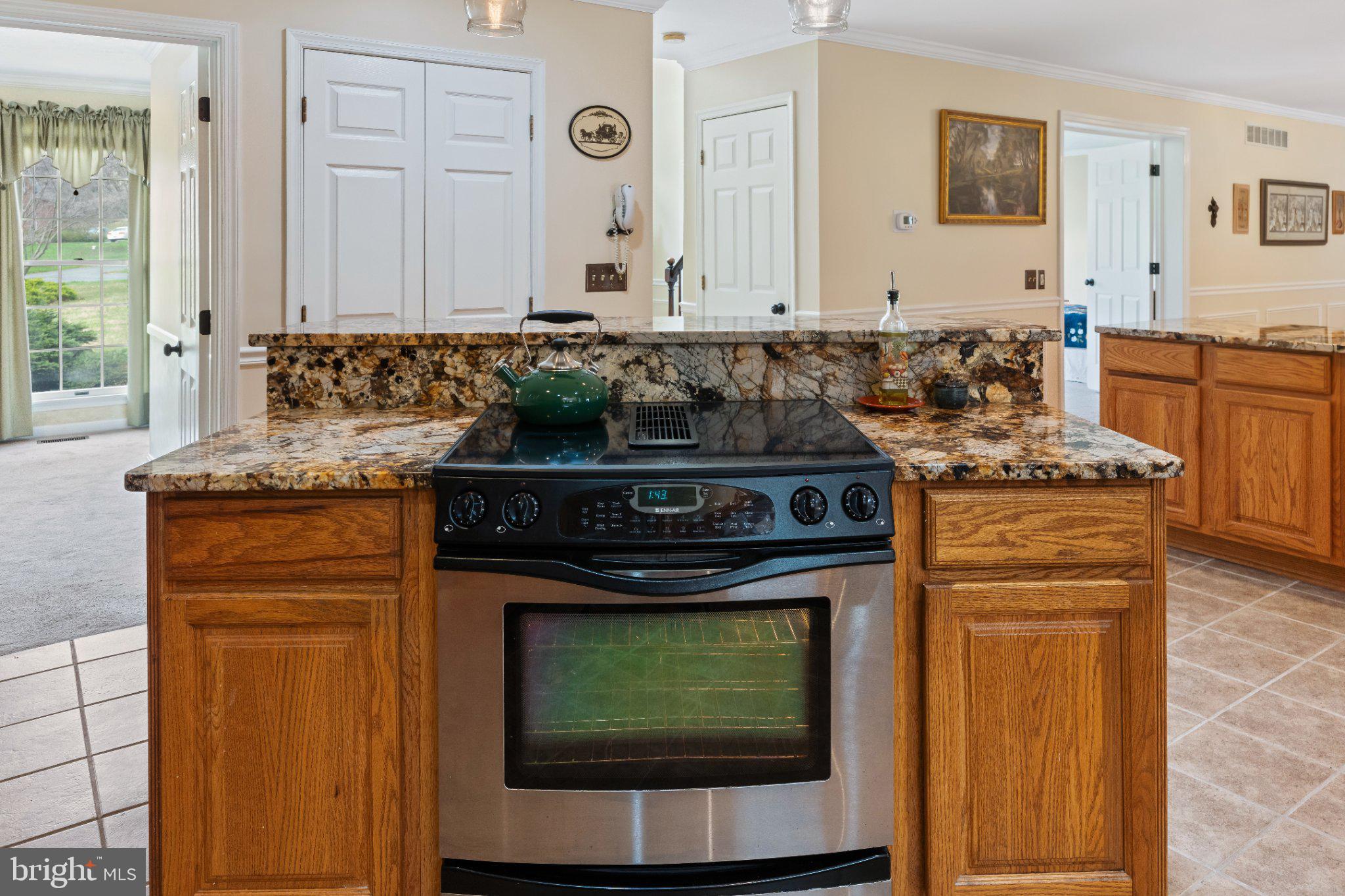 COOL MEADOW FARMS - Residential