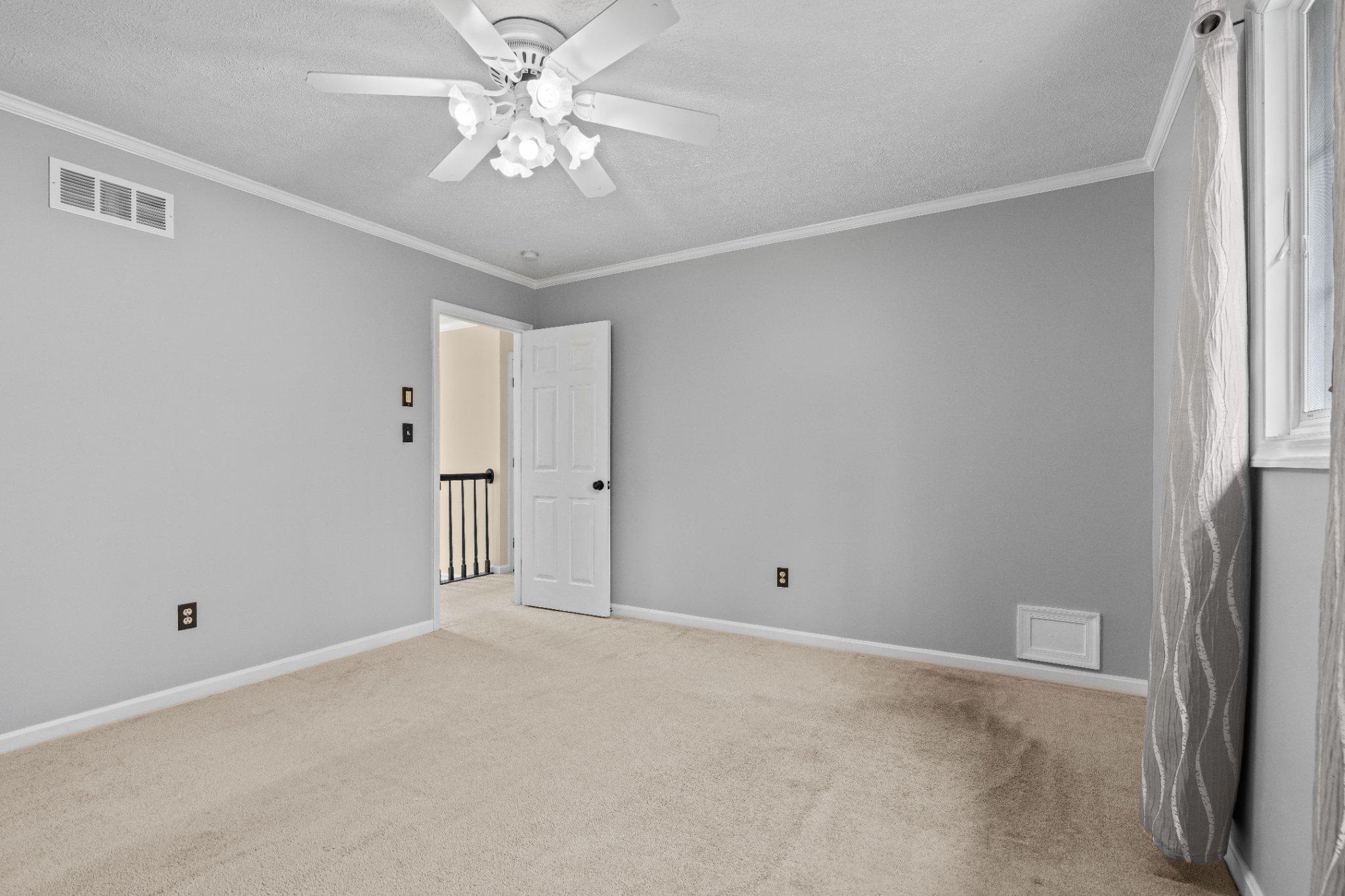 COOL MEADOW FARMS - Residential