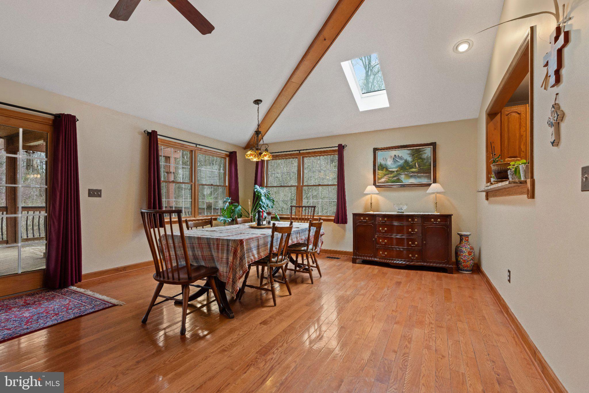 COOL MEADOW FARMS - Residential