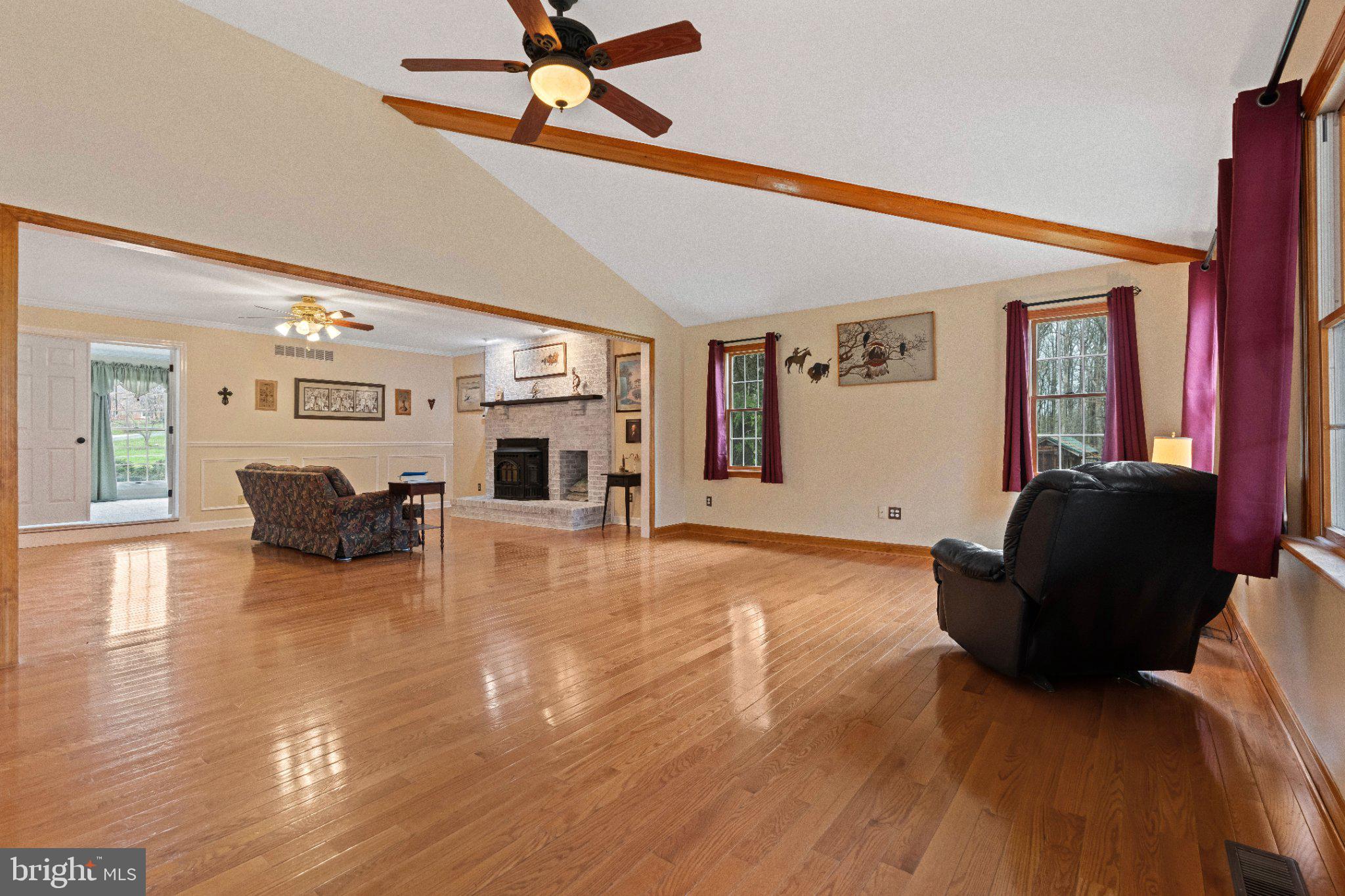 COOL MEADOW FARMS - Residential