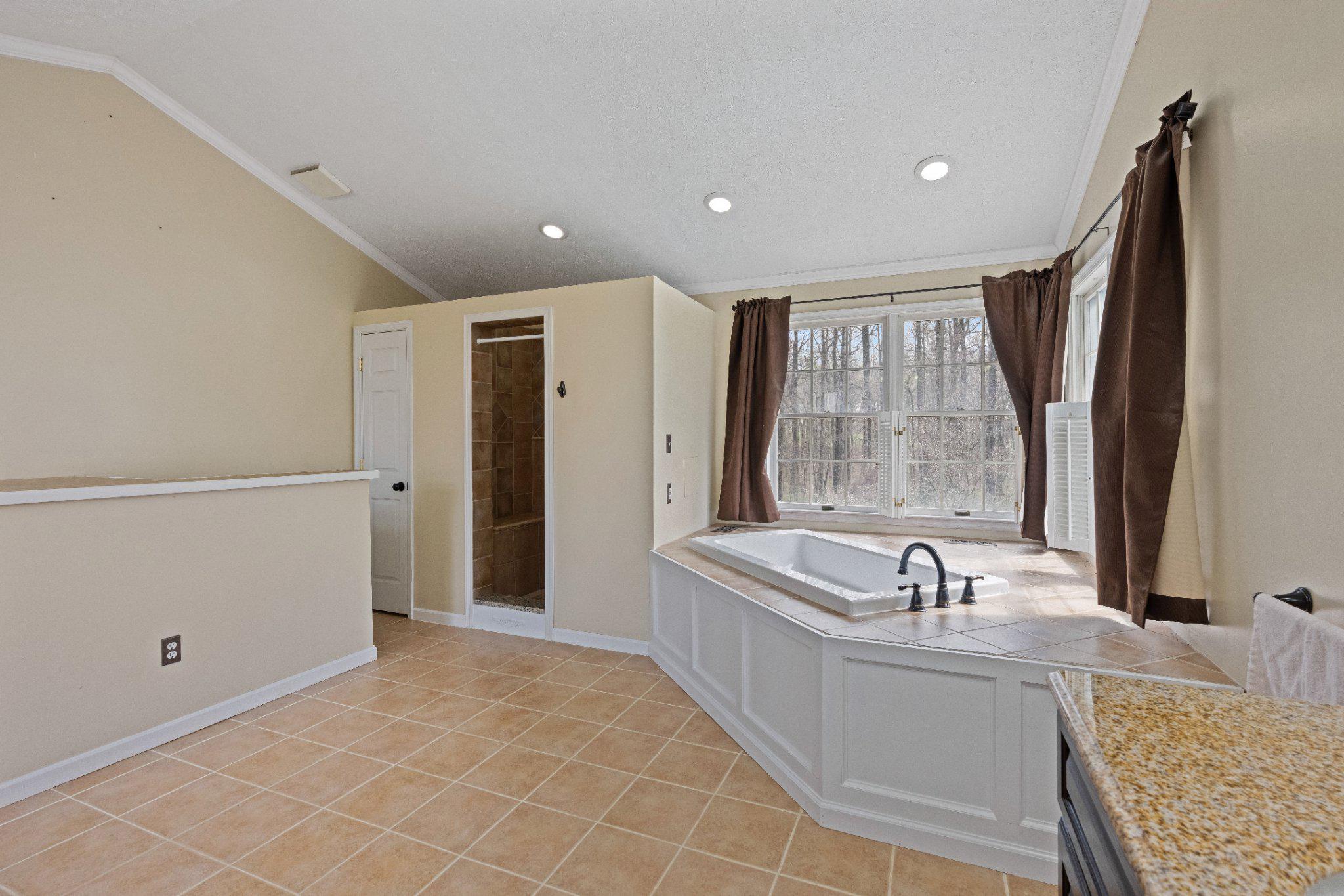 COOL MEADOW FARMS - Residential