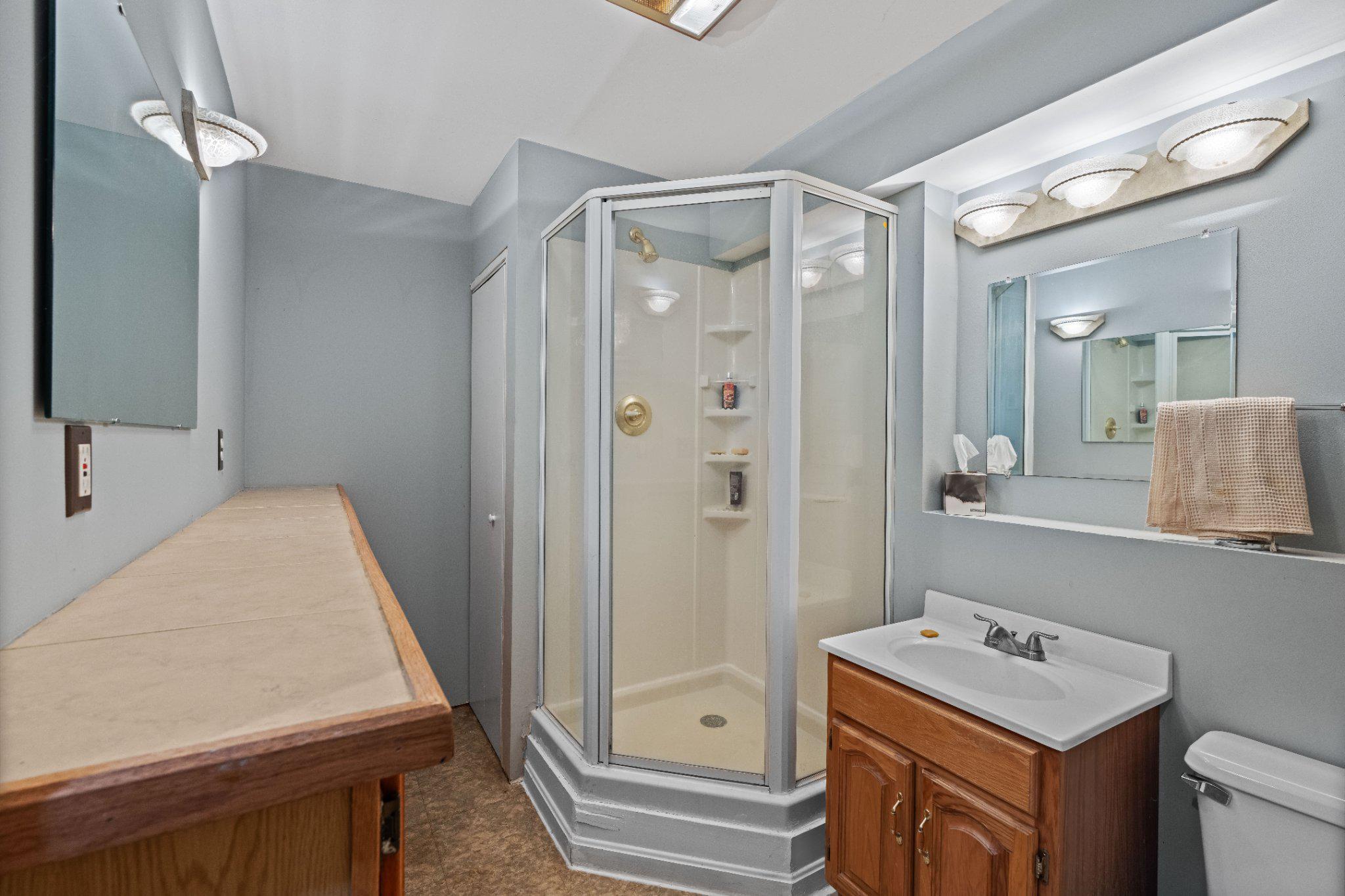 COOL MEADOW FARMS - Residential