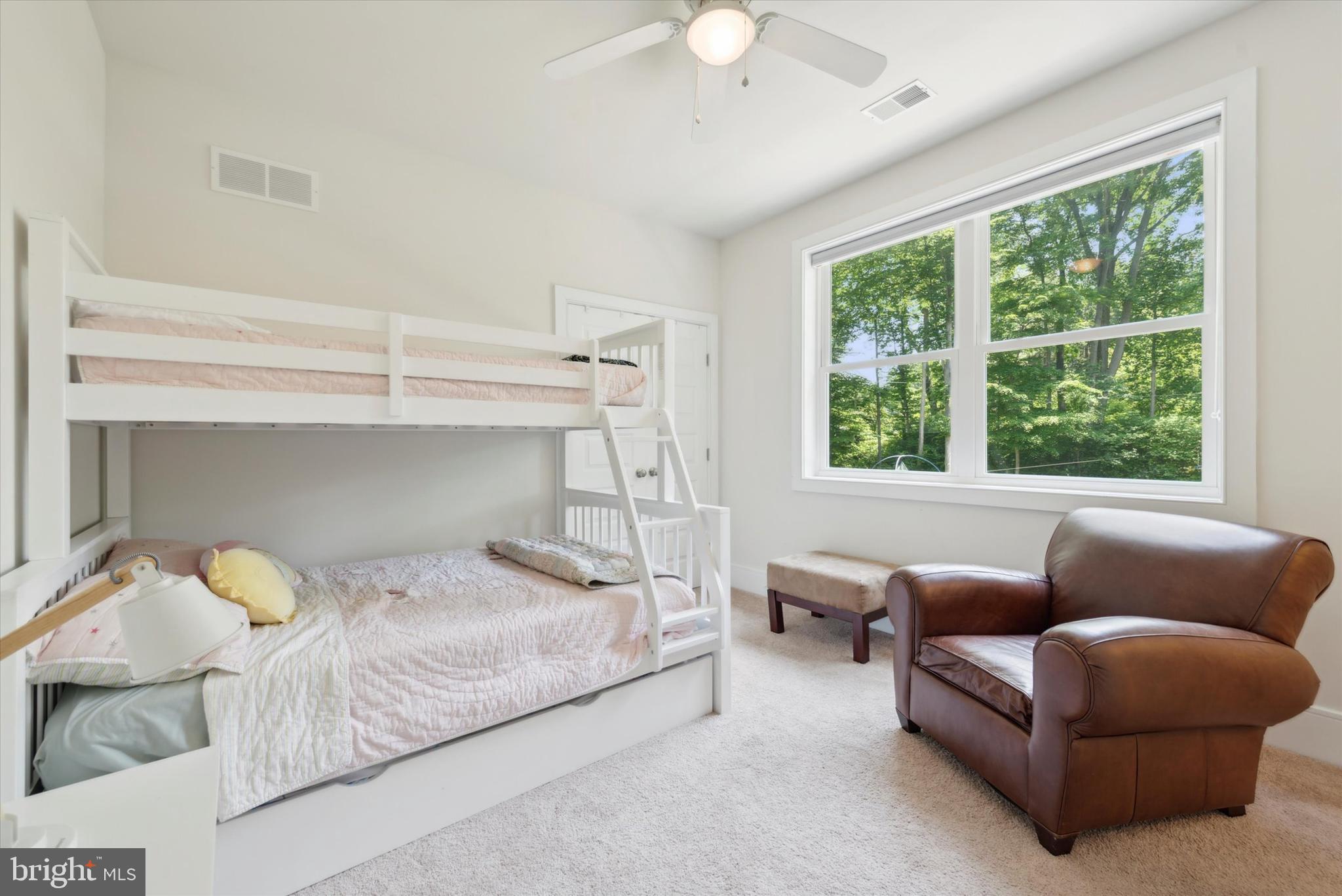 CEDARCROFT - Residential