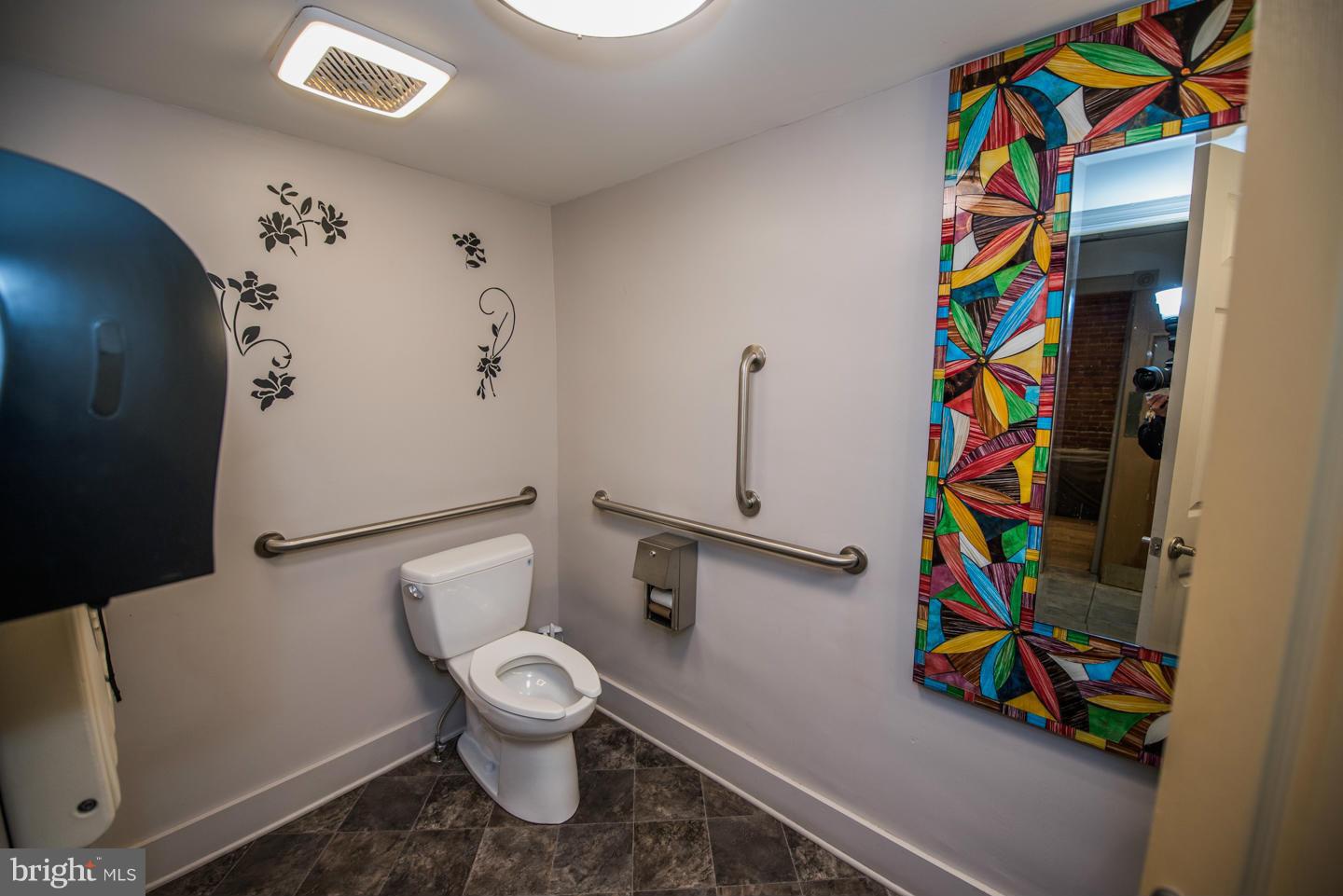 BERKELEY SPRINGS - Commercial Sale