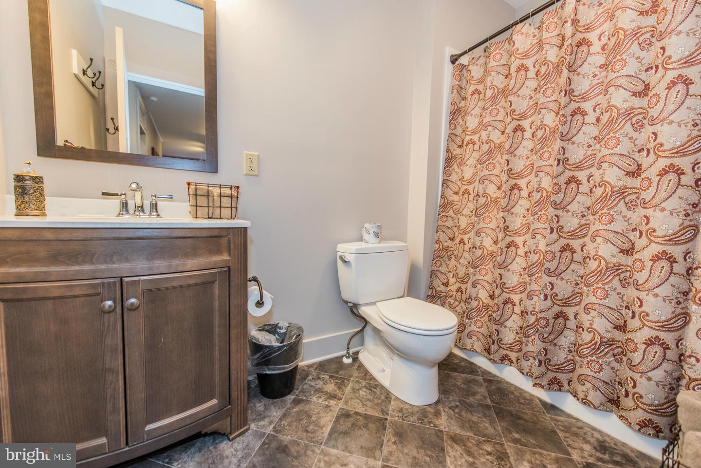 BERKELEY SPRINGS - Commercial Sale