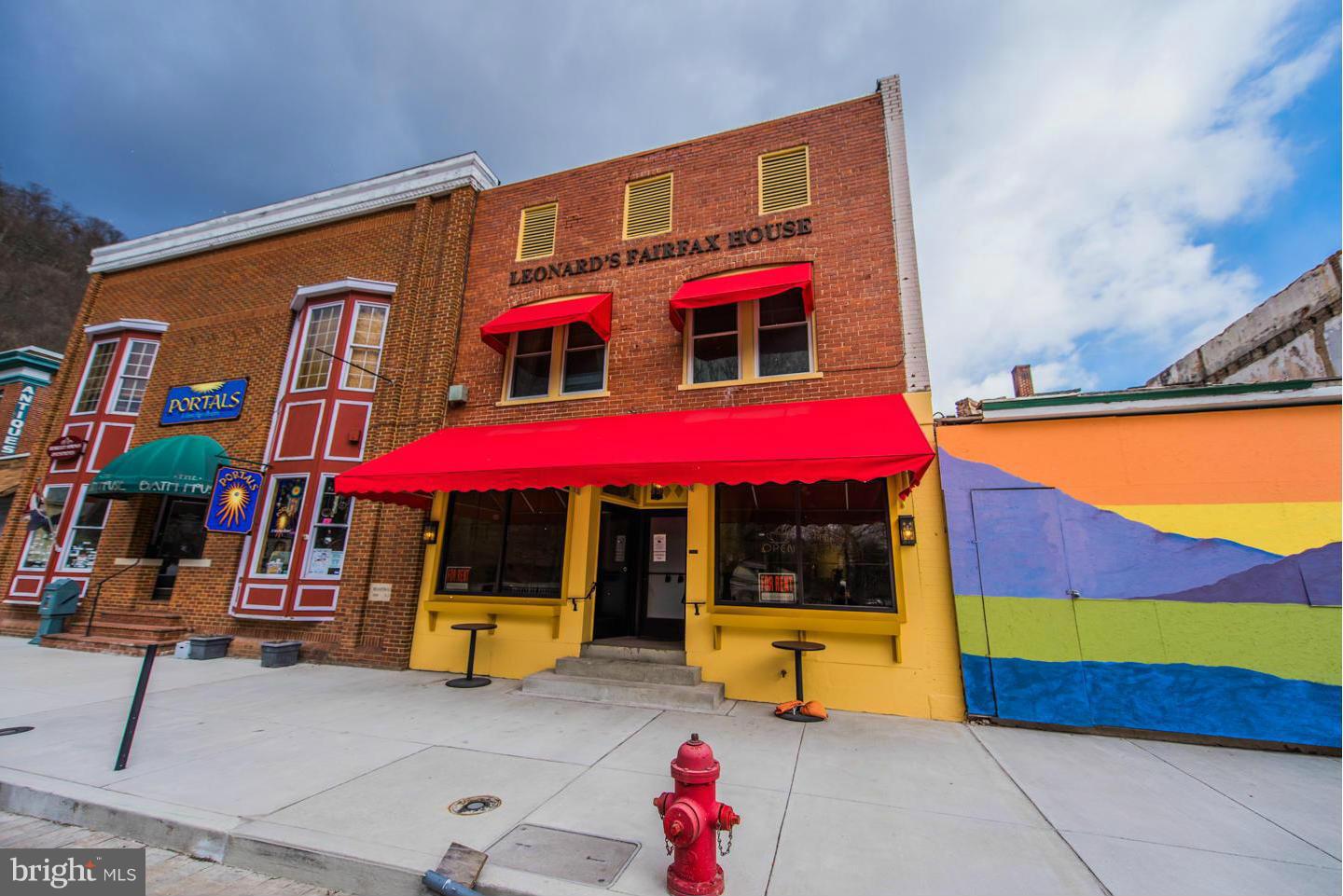 BERKELEY SPRINGS - Commercial Sale