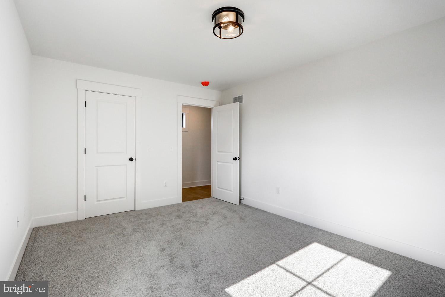 PARKSIDE AT LAMPETER - Residential