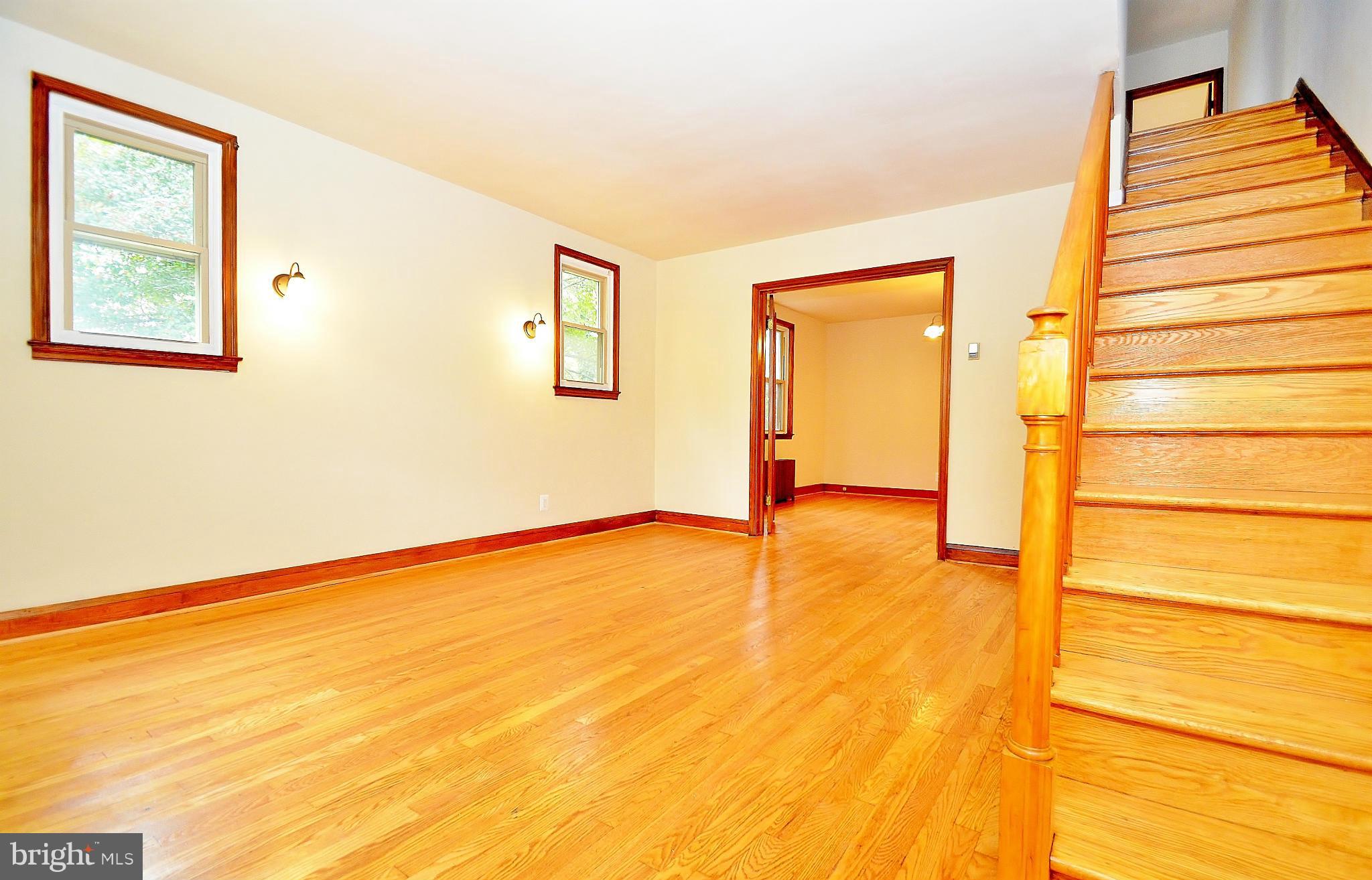 GARDENVILLE - Residential