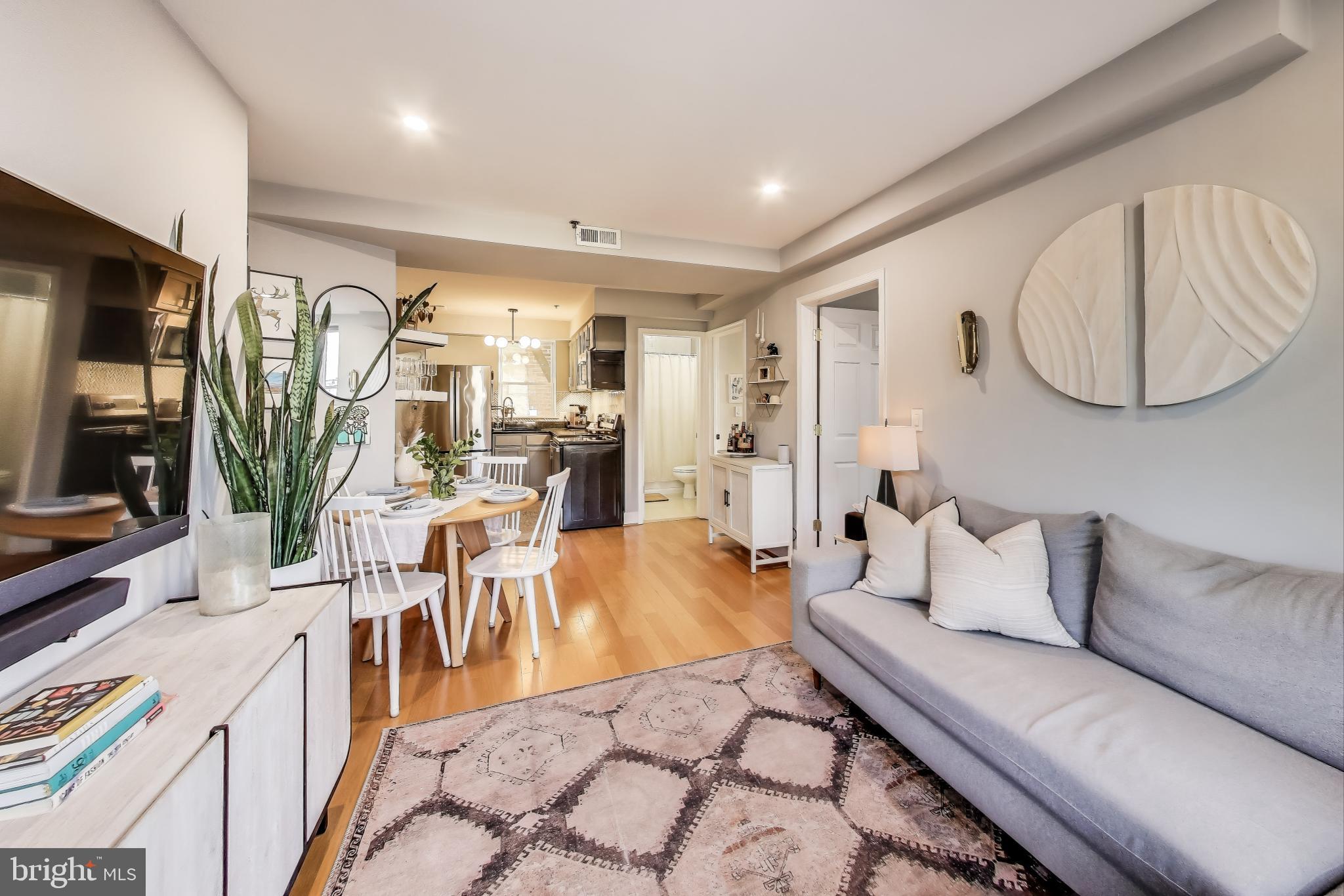 52 QUINCY PLACE NW 304