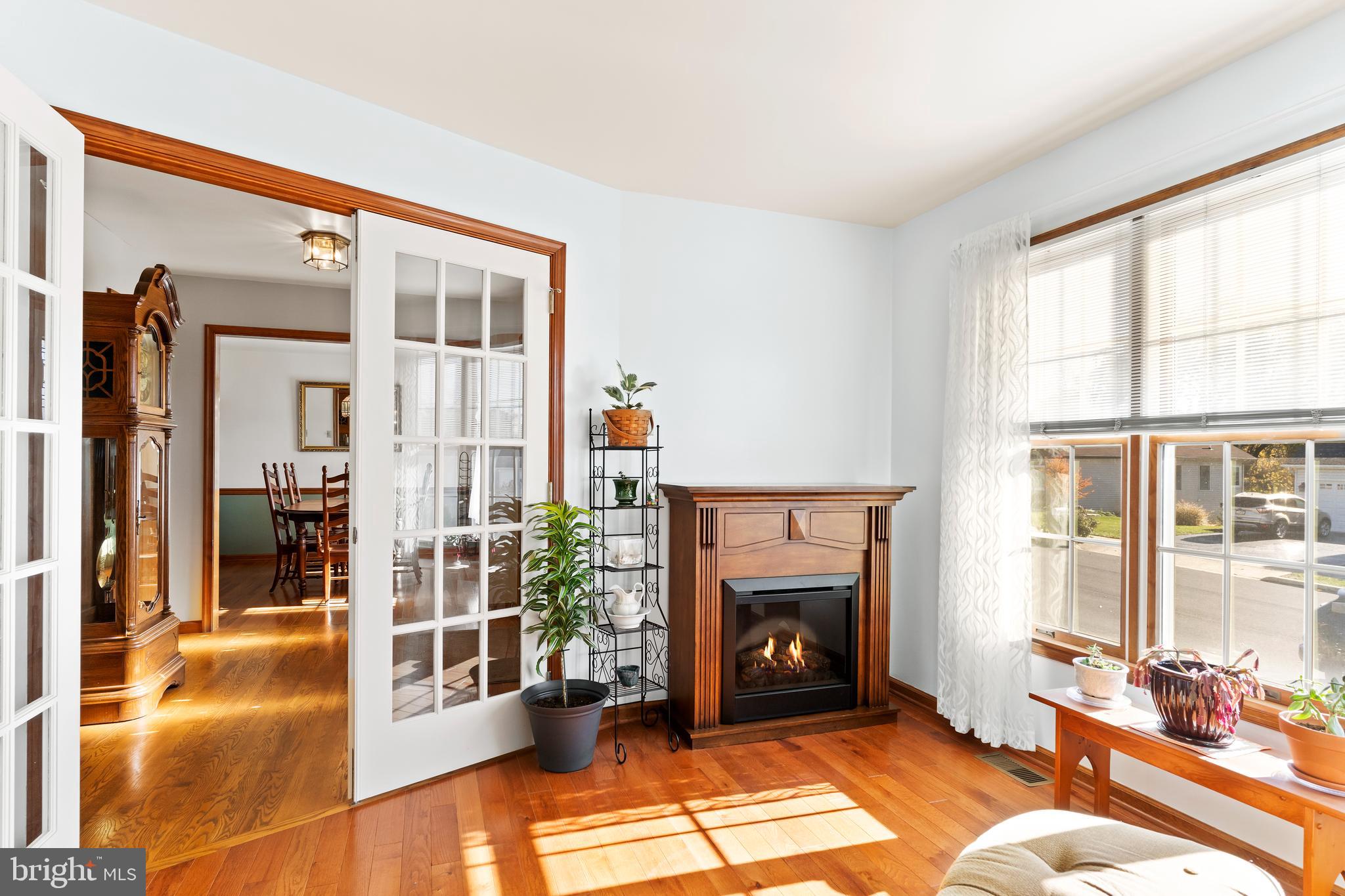 LOGANS RUN - Residential