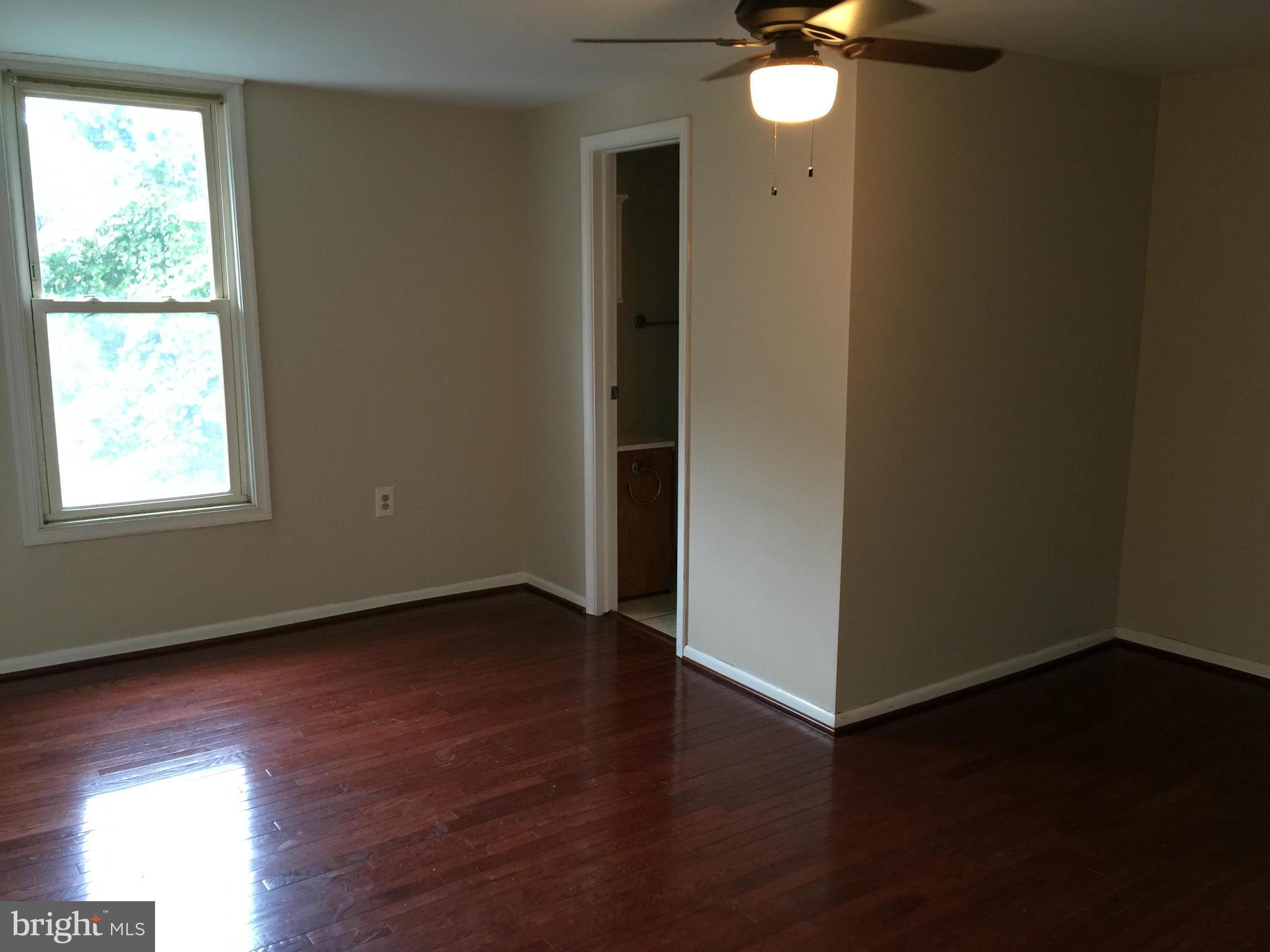 HAMPDEN HISTORIC DISTRICT - Residential