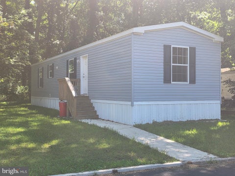 Mobile Home For Sale - 57 E Quilleytown Road #119<br/> CARNEYS POINT, NJ 08069