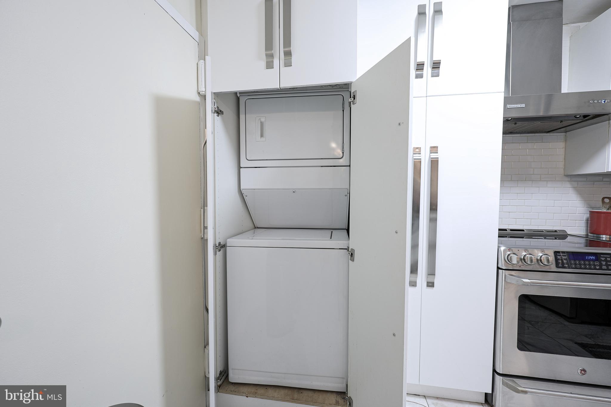 REGENCY AT MCLEAN - Residential Lease