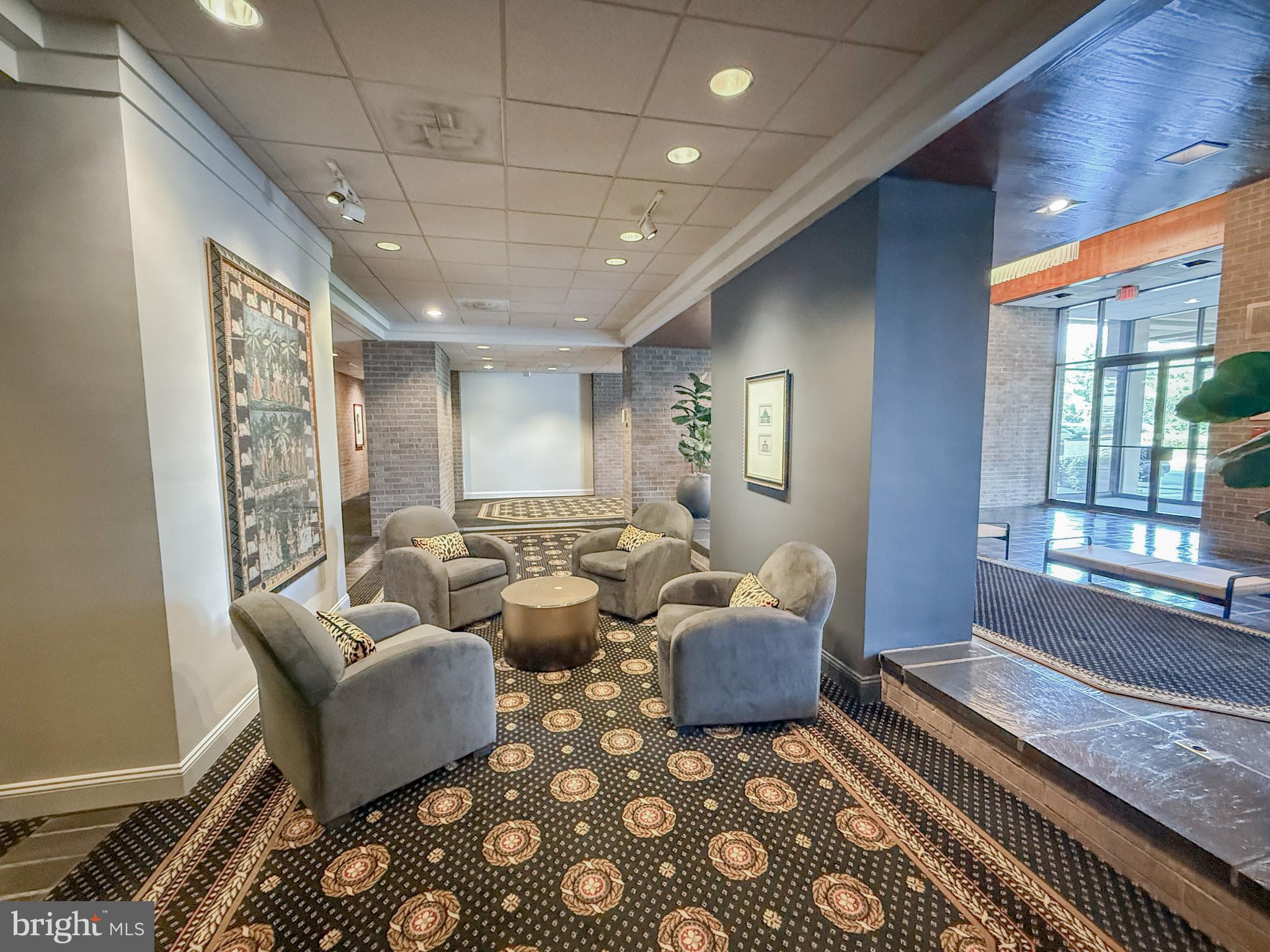 REGENCY AT MCLEAN - Residential Lease