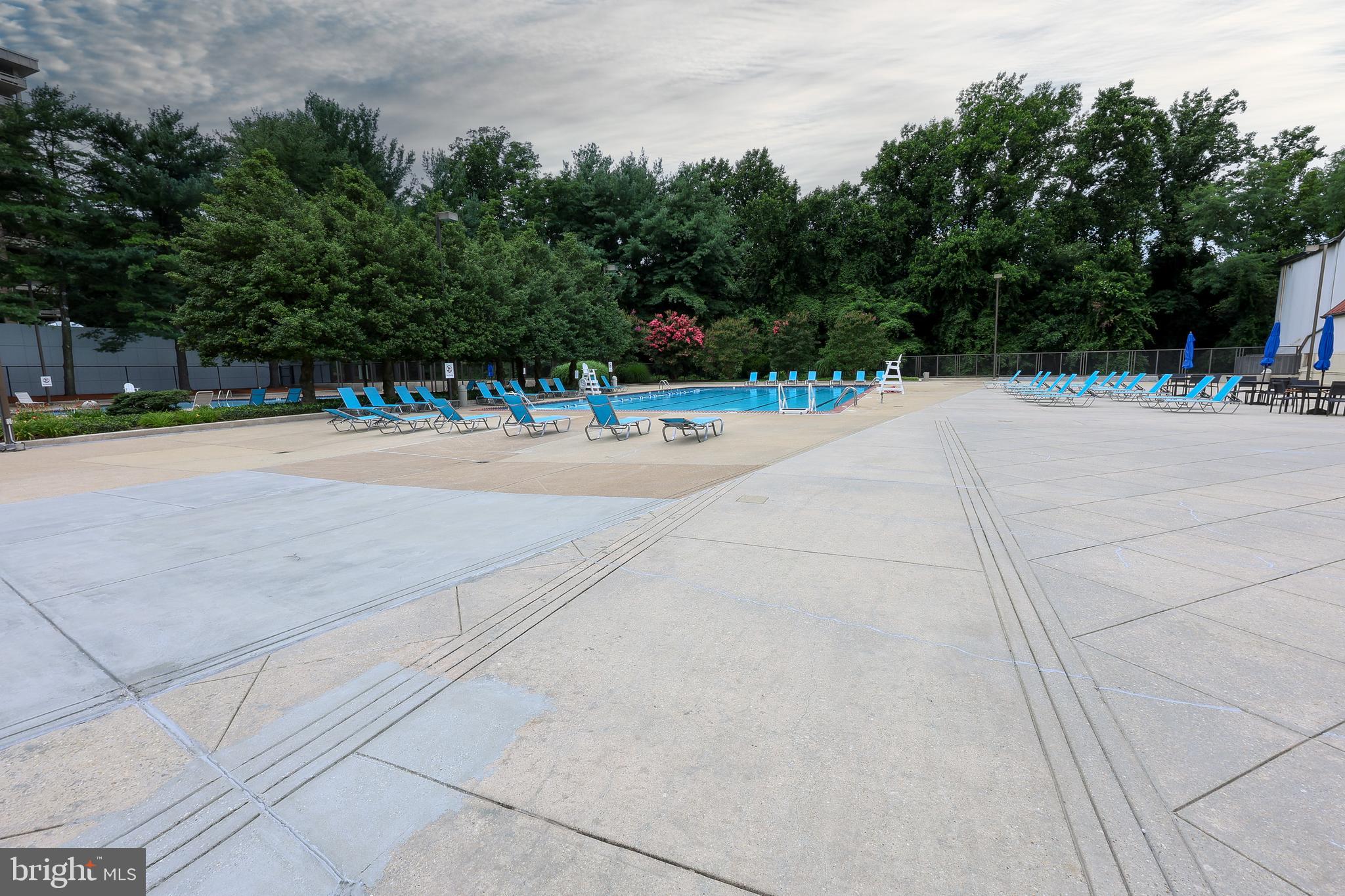 REGENCY AT MCLEAN - Residential Lease