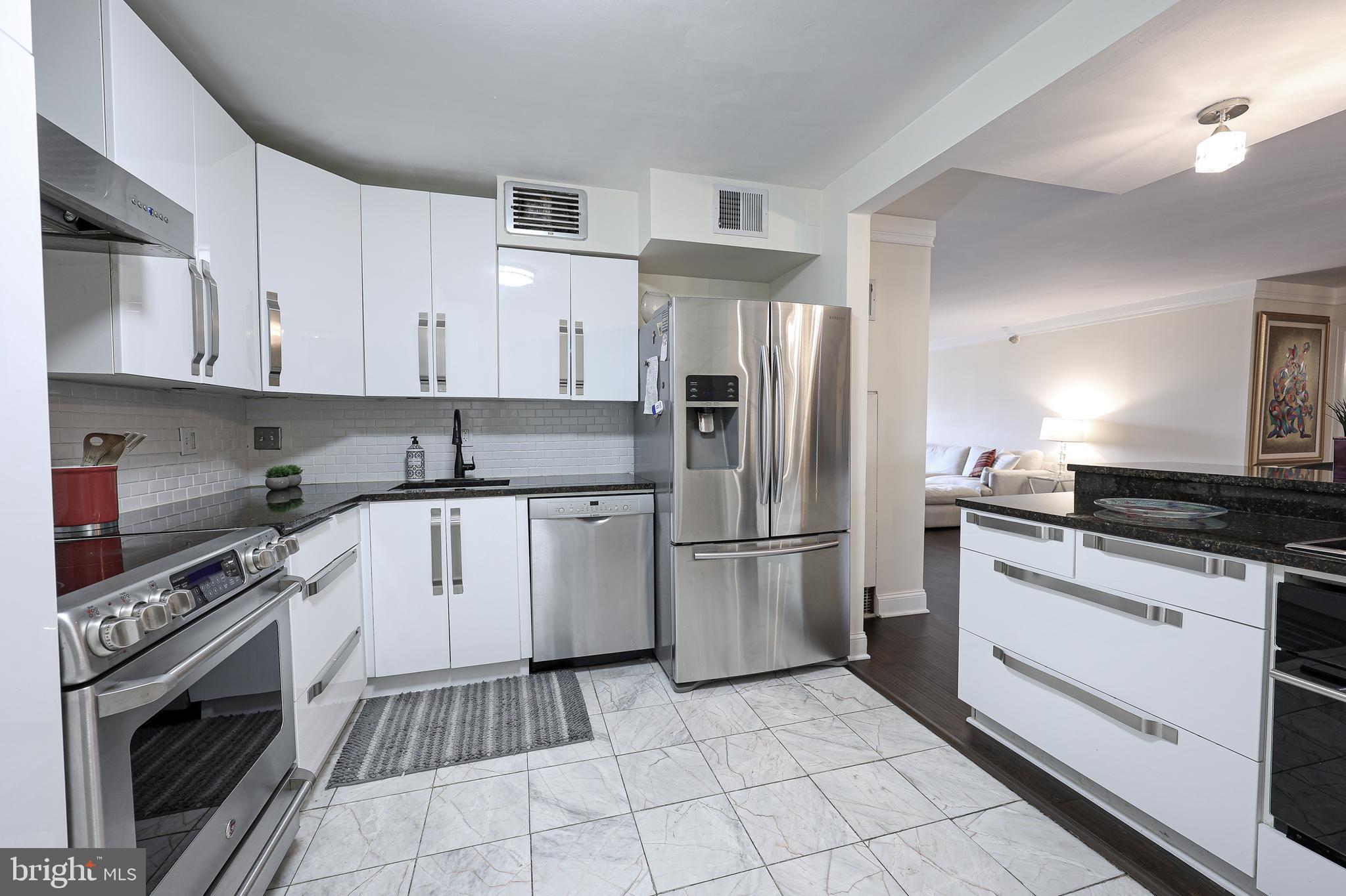 REGENCY AT MCLEAN - Residential Lease