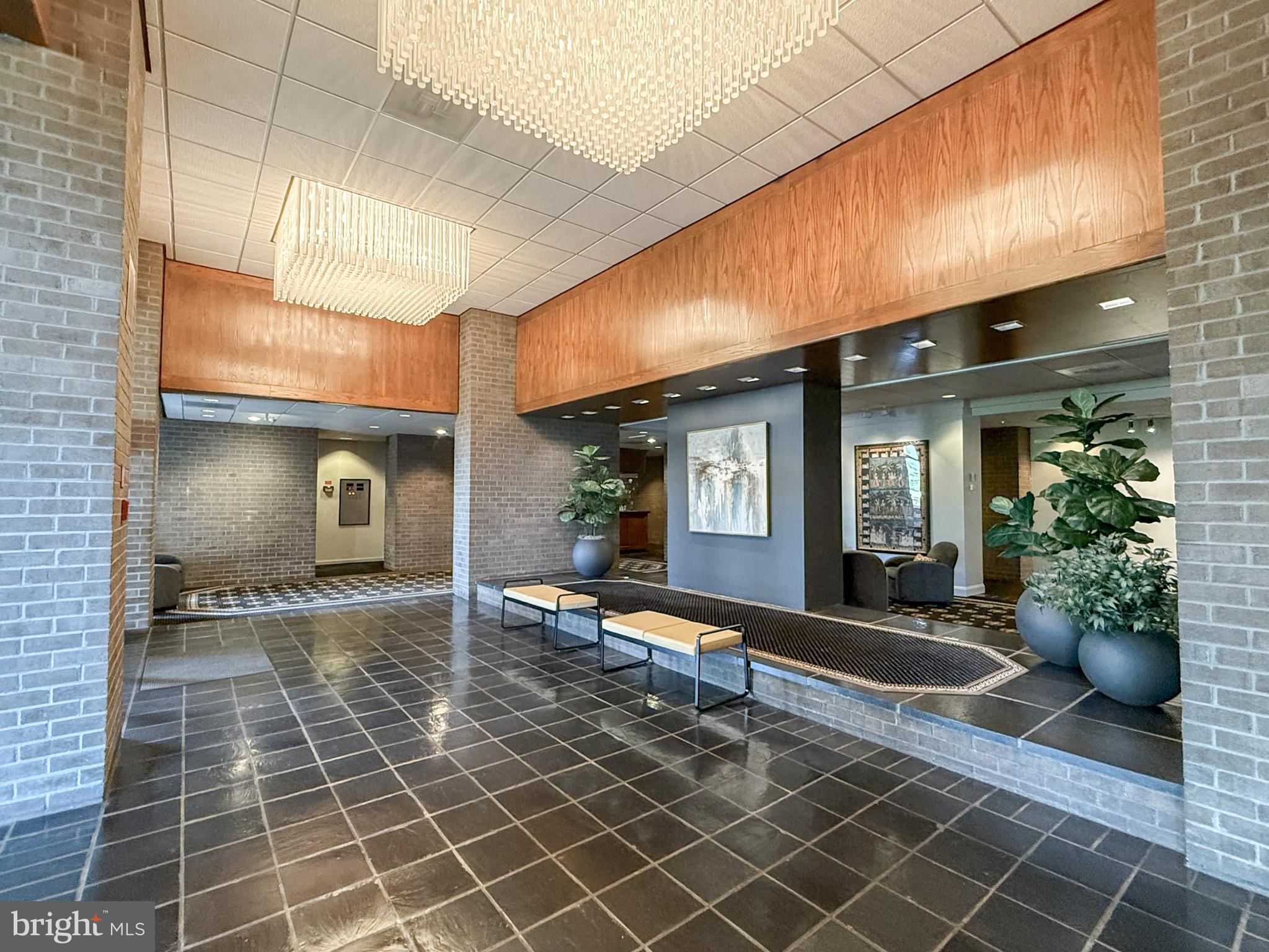 REGENCY AT MCLEAN - Residential Lease