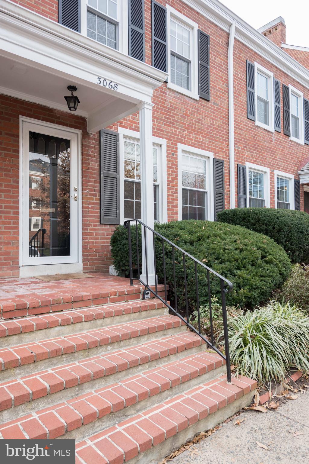 FAIRLINGTON VILLAGES - Residential Lease