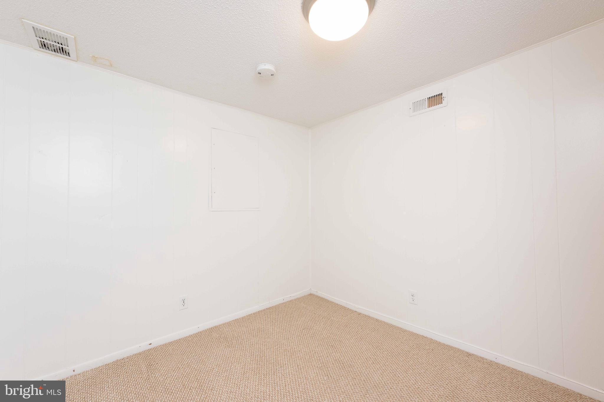 FAIRLINGTON VILLAGES - Residential Lease