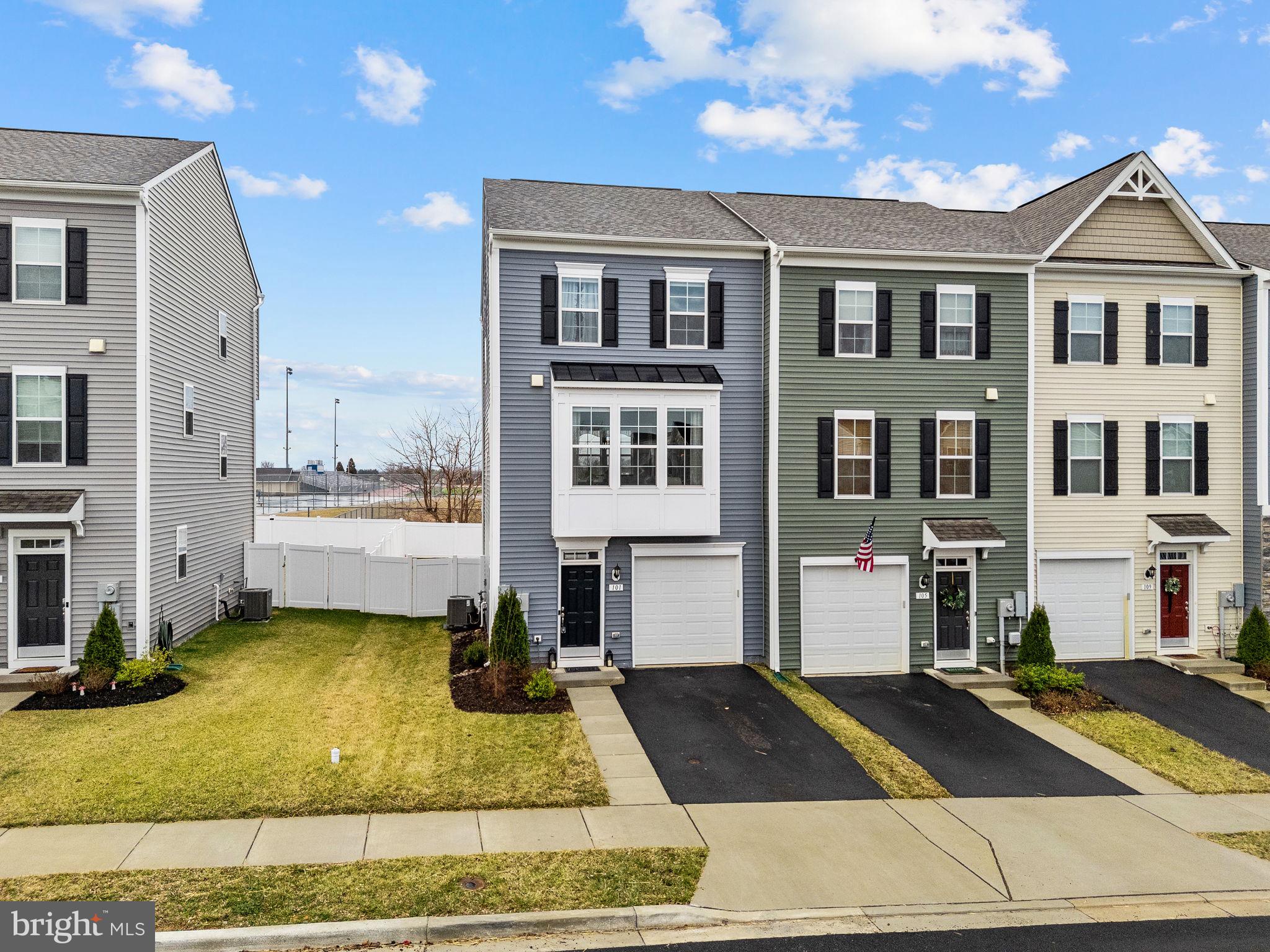 HUNTFIELD - Residential