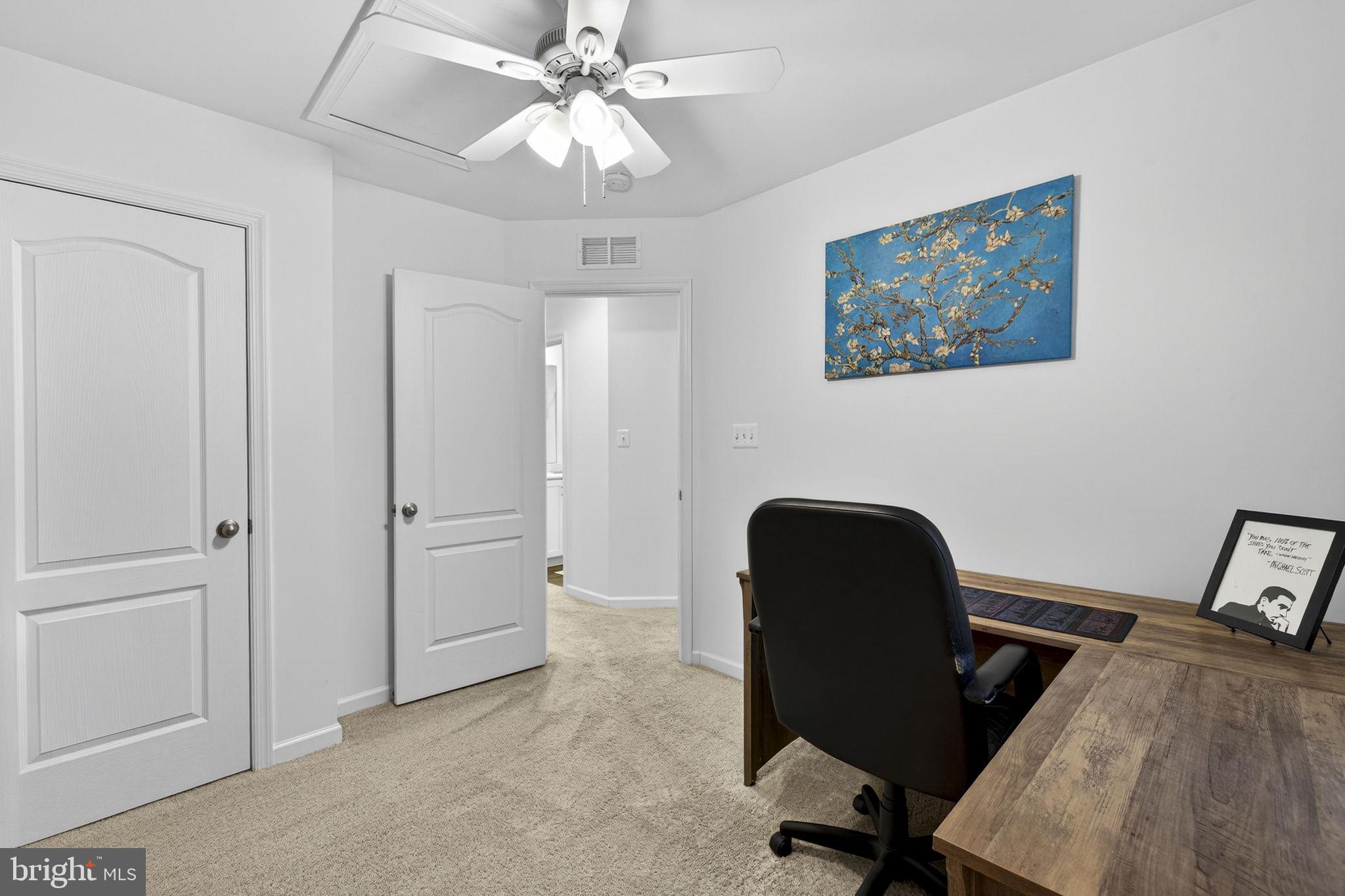 HUNTFIELD - Residential