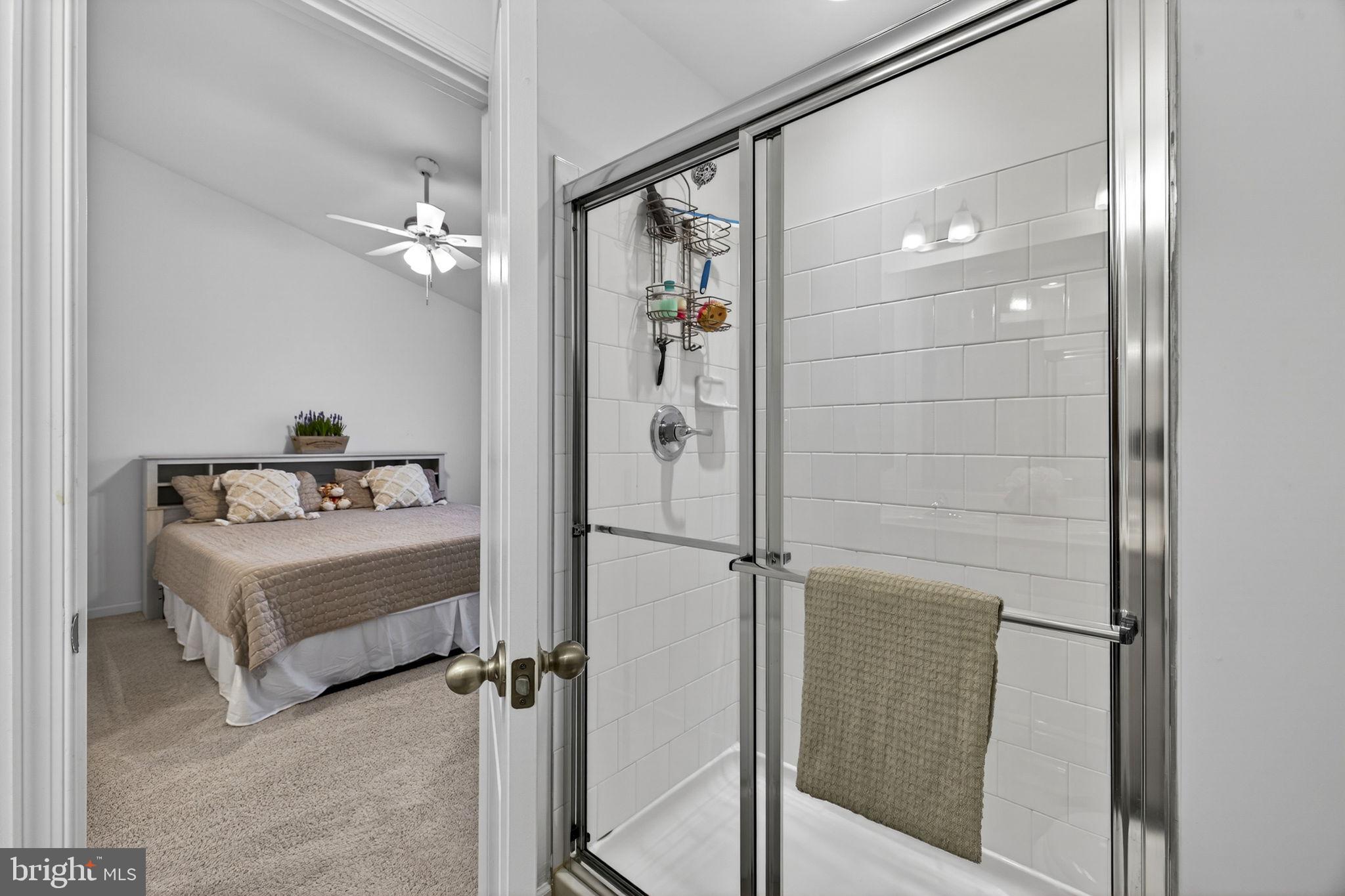 HUNTFIELD - Residential