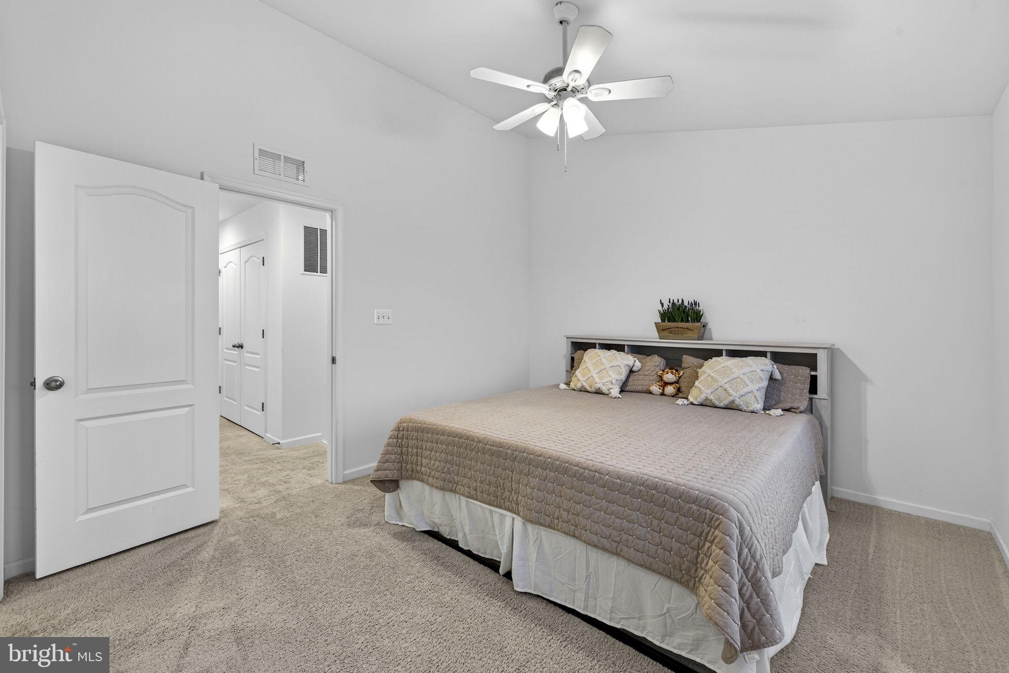 HUNTFIELD - Residential