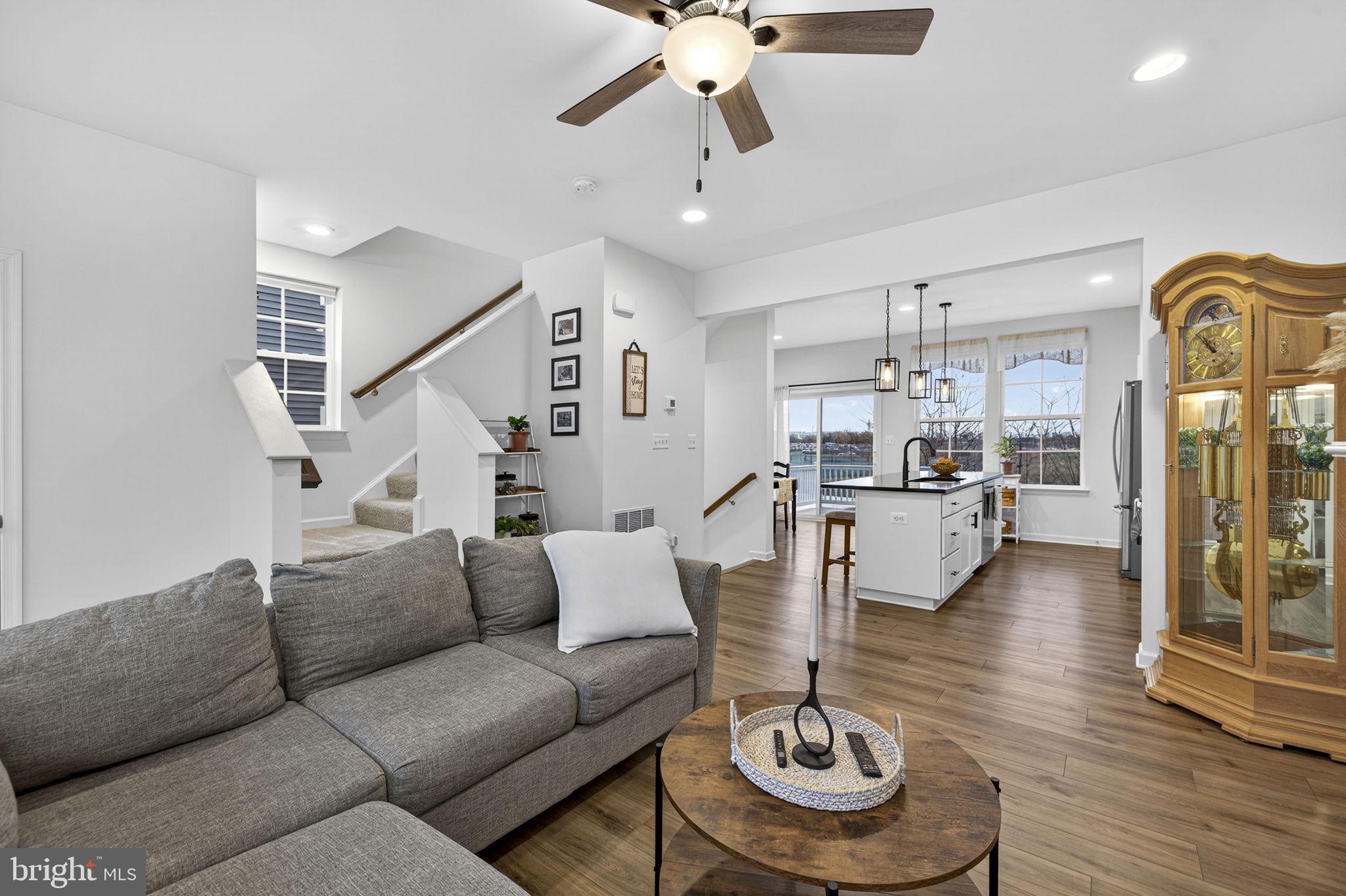 HUNTFIELD - Residential