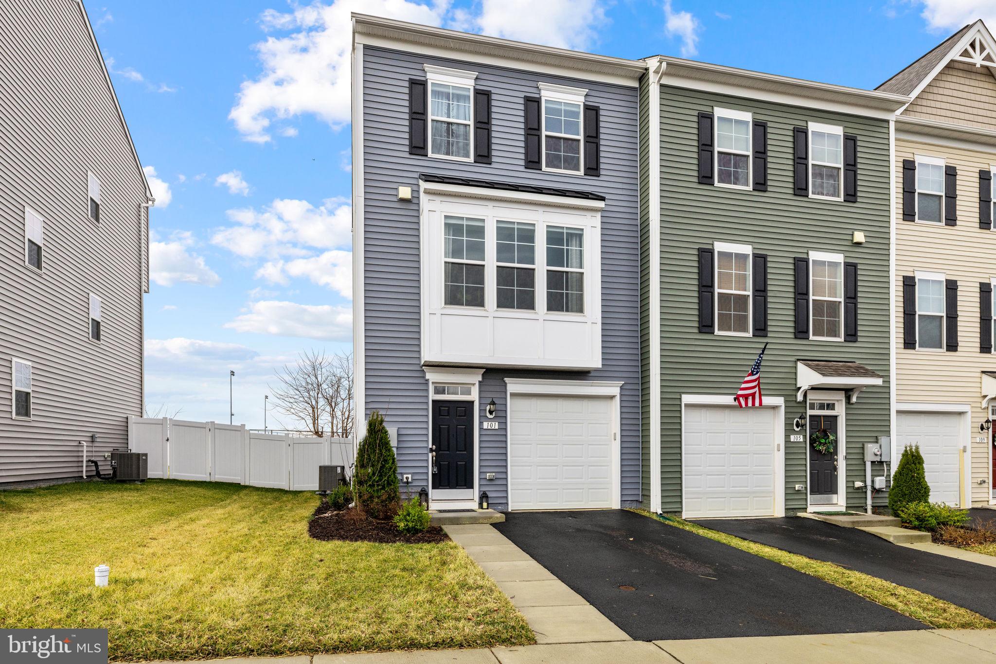 HUNTFIELD - Residential