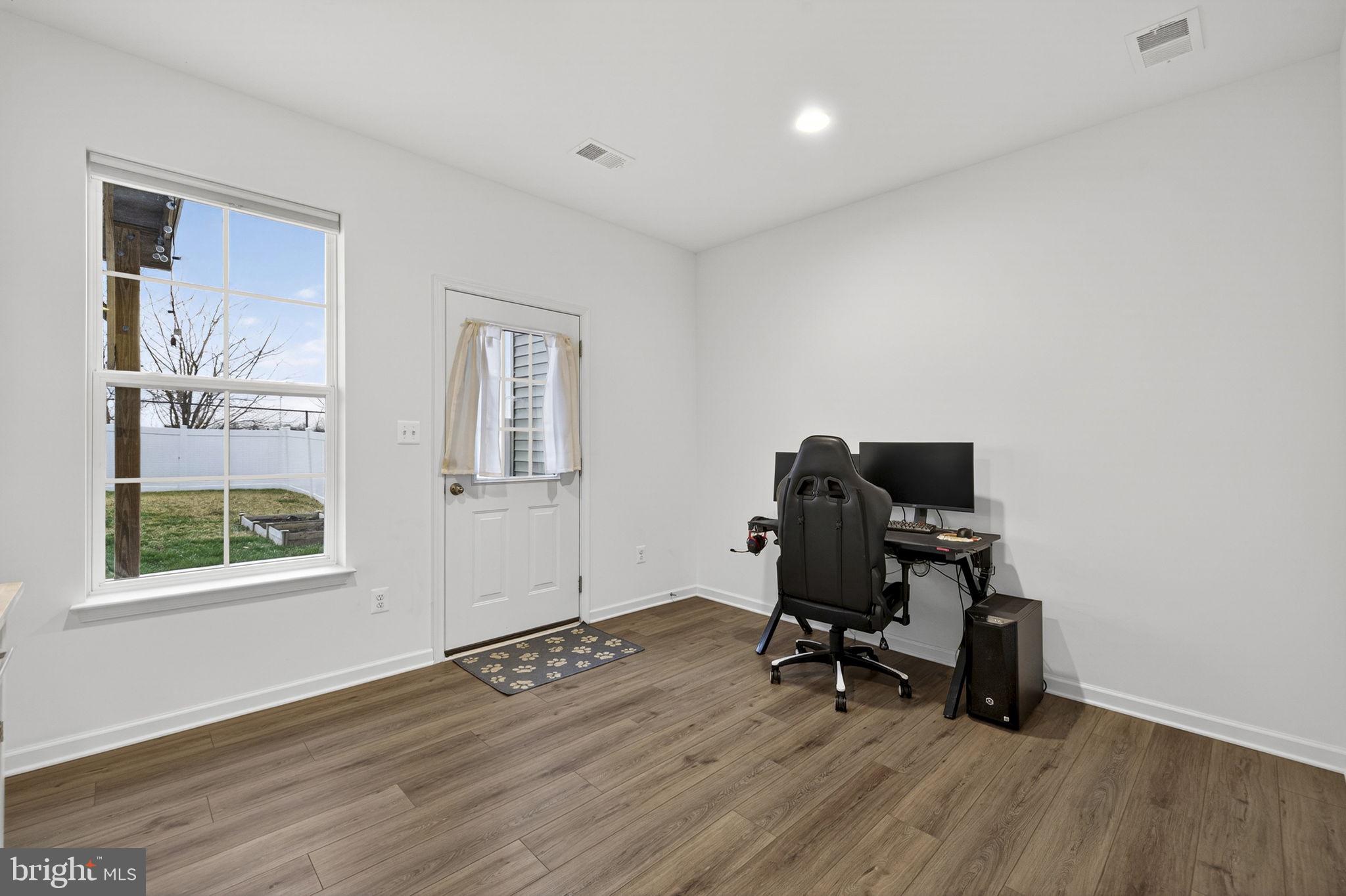 HUNTFIELD - Residential