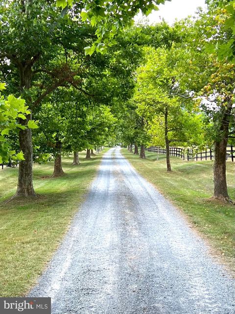 20202 ST LOUIS ROAD PURCELLVILLE VA 20132