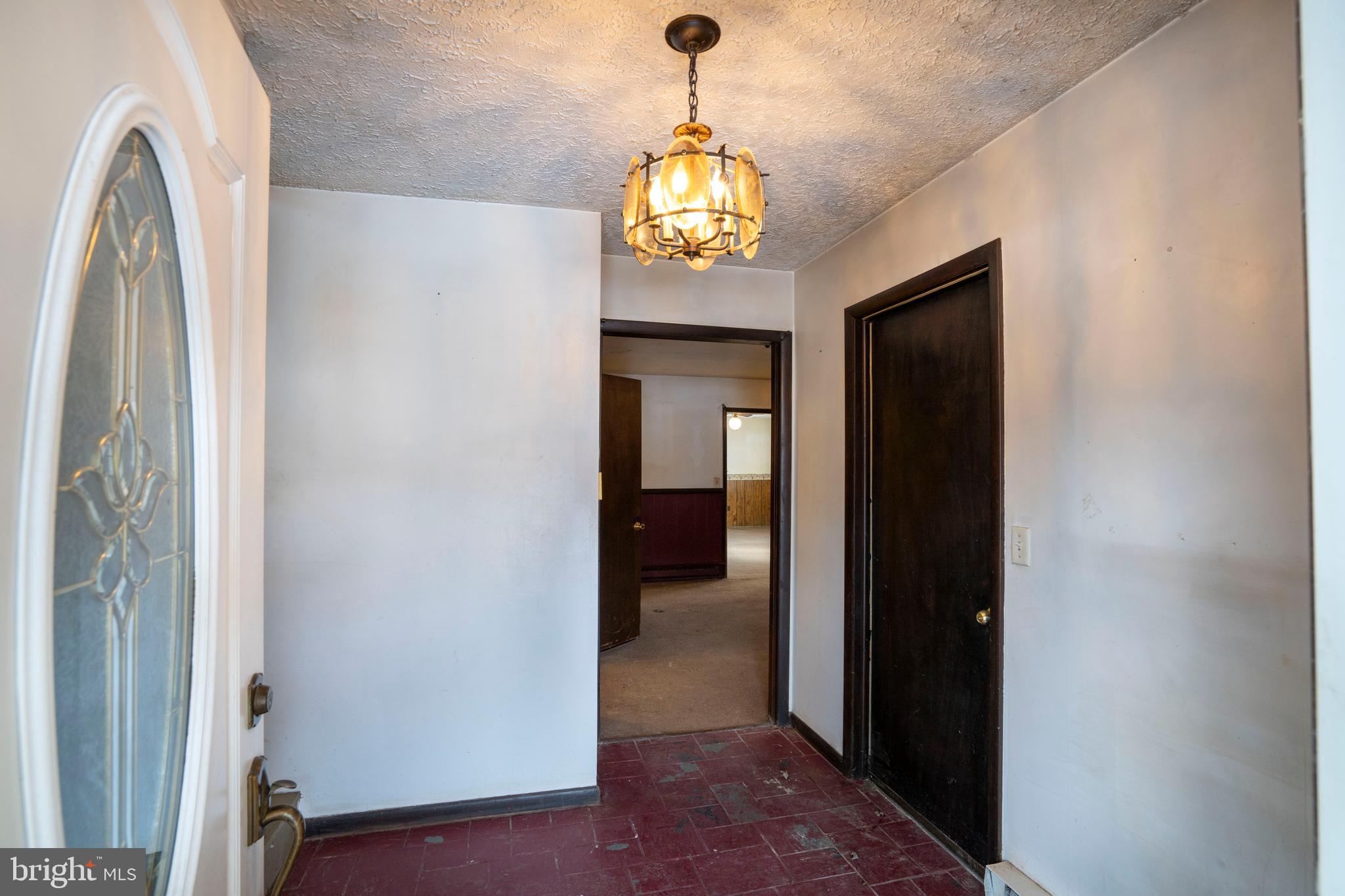 SHADOW OAKS - Residential