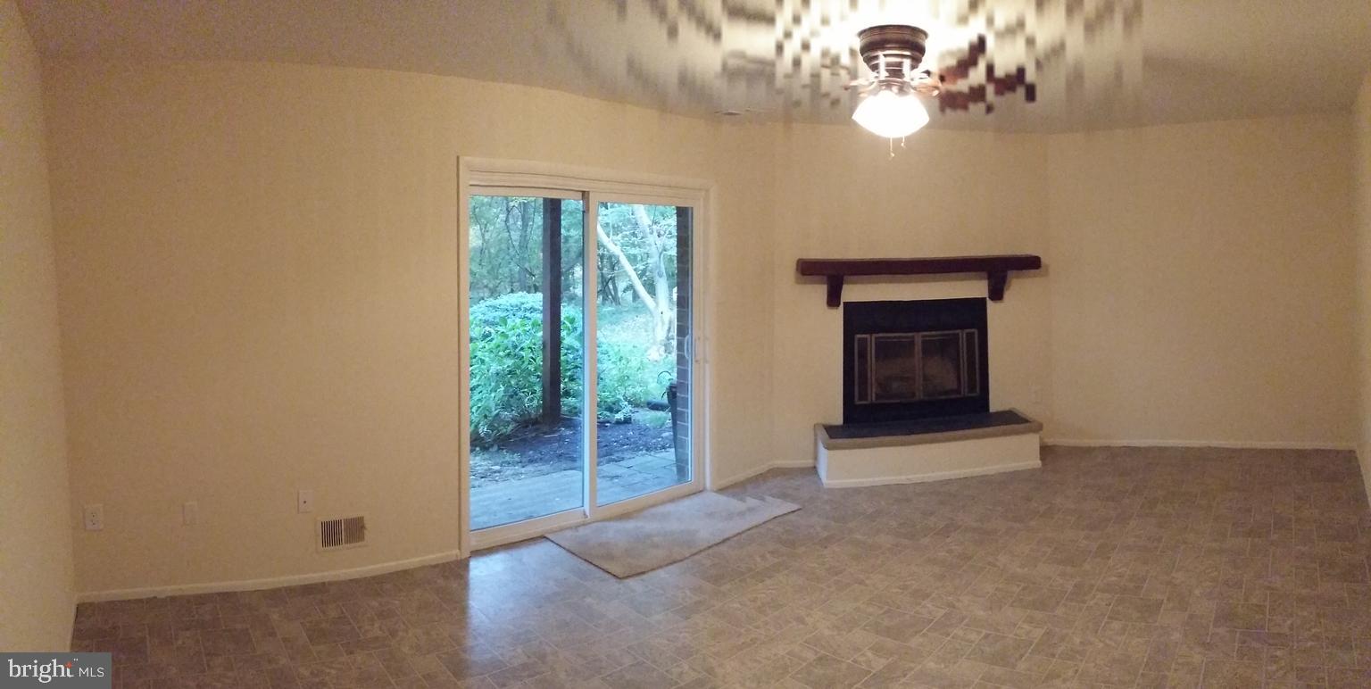 KINGS CONTRIVANCE - Residential Lease