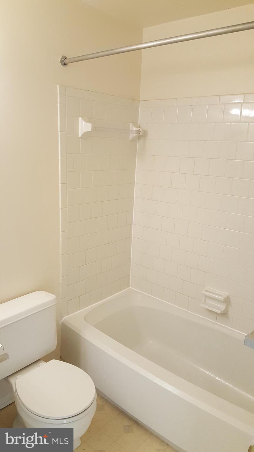 KINGS CONTRIVANCE - Residential Lease