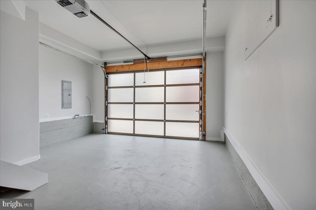 MANAYUNK - Residential