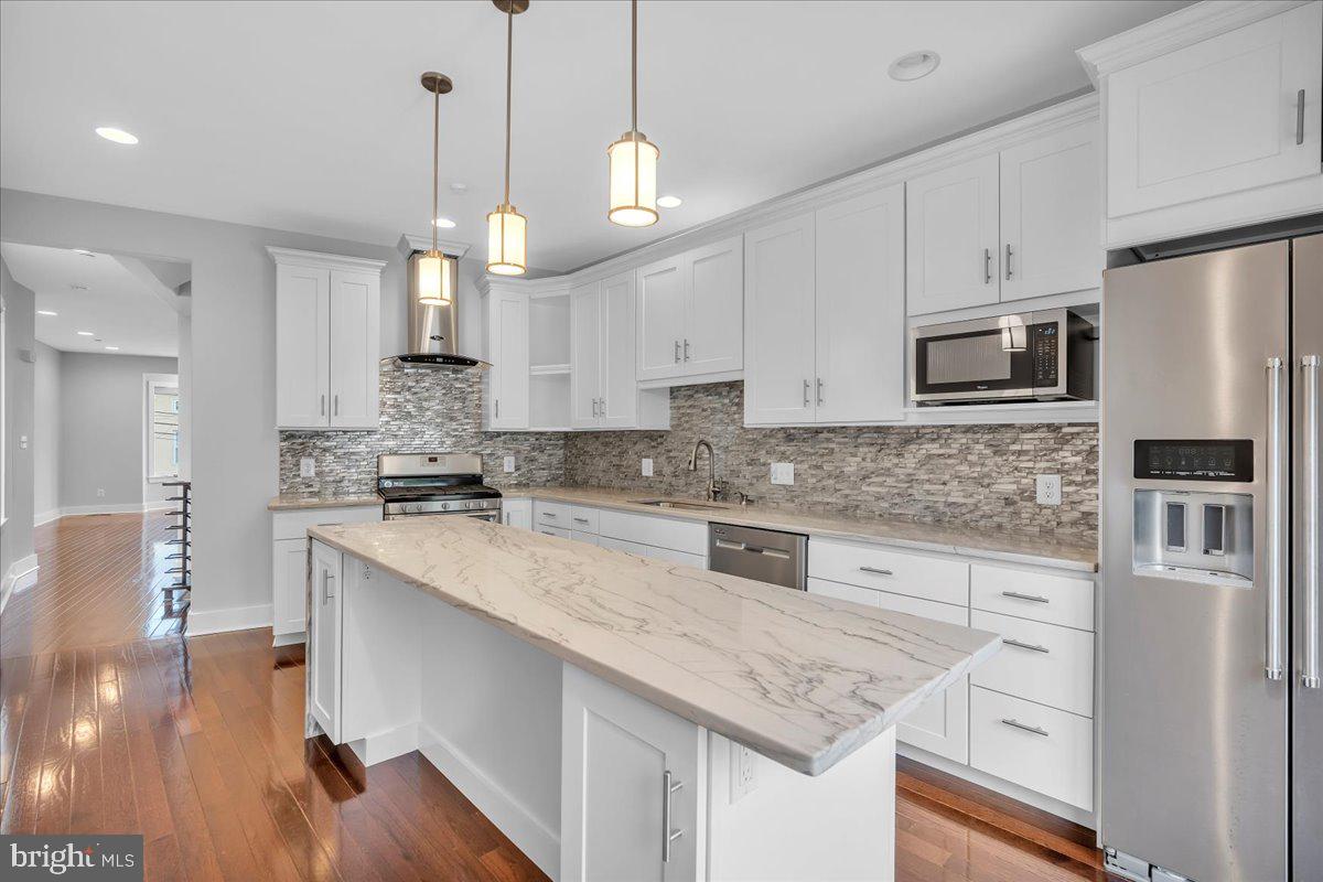 MANAYUNK - Residential